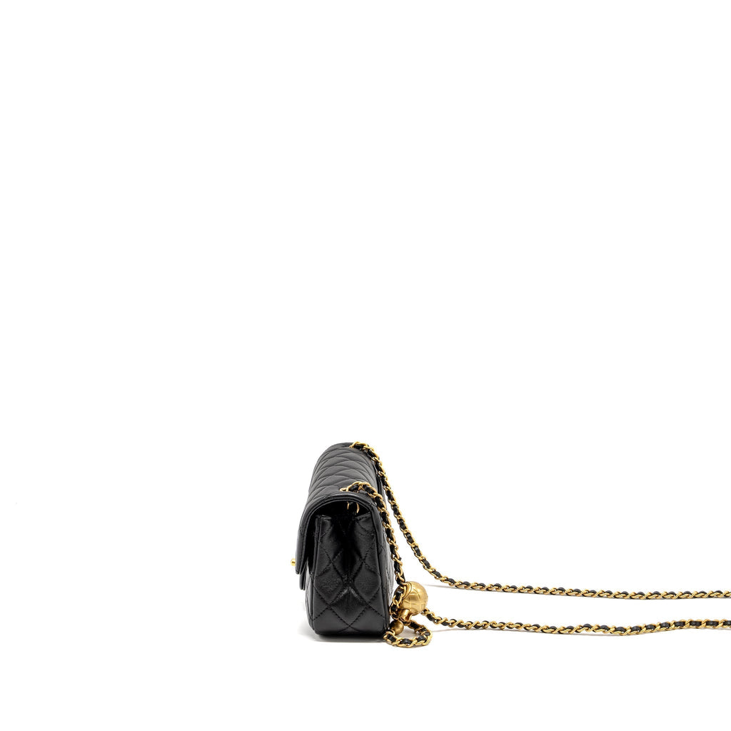 chanel-pearl-crush-mini-rectangular-flap-bag-lambskin-black-ghw-microchip-copy-1