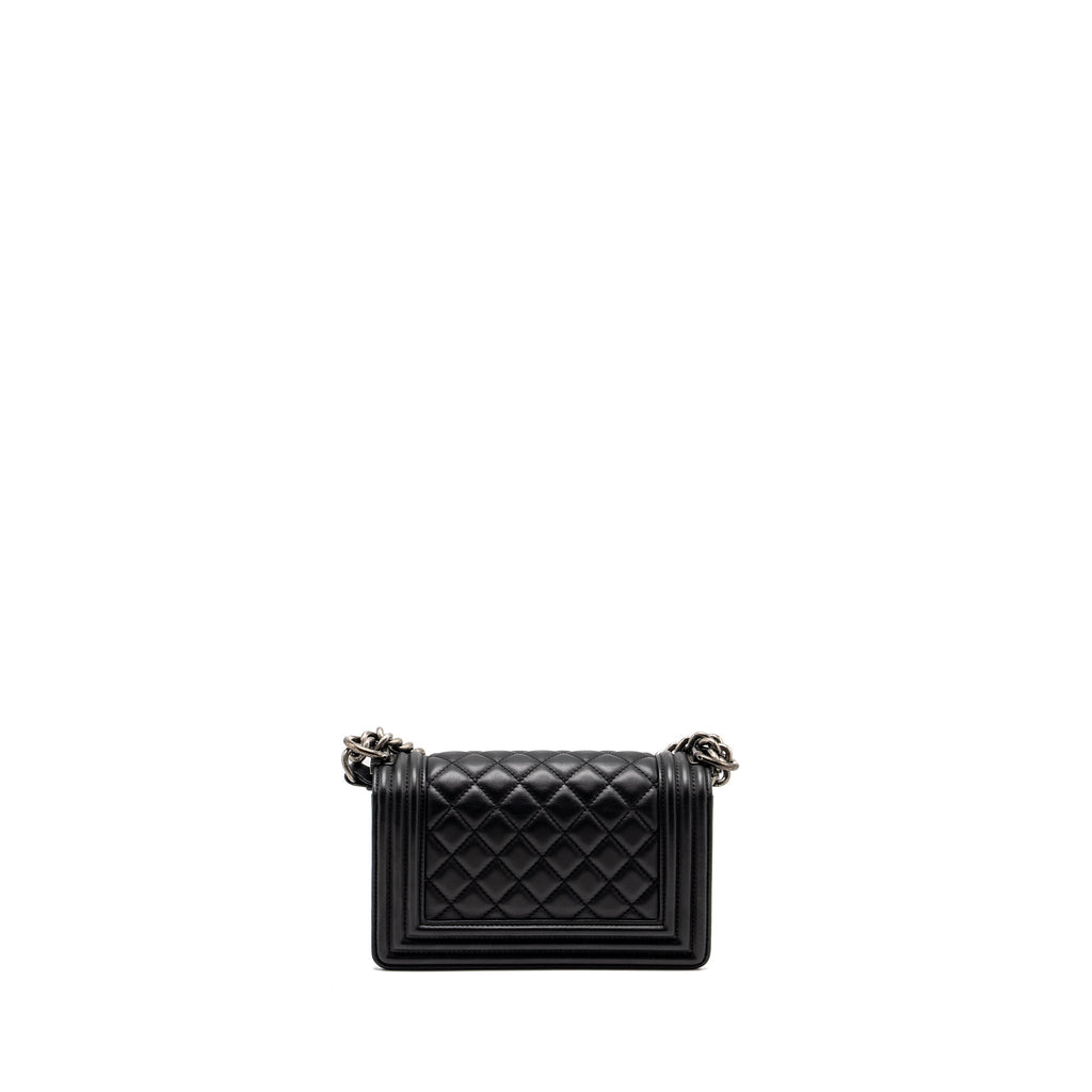 chanel-small-boy-bag-calfskin-black-ruthenium-hardware