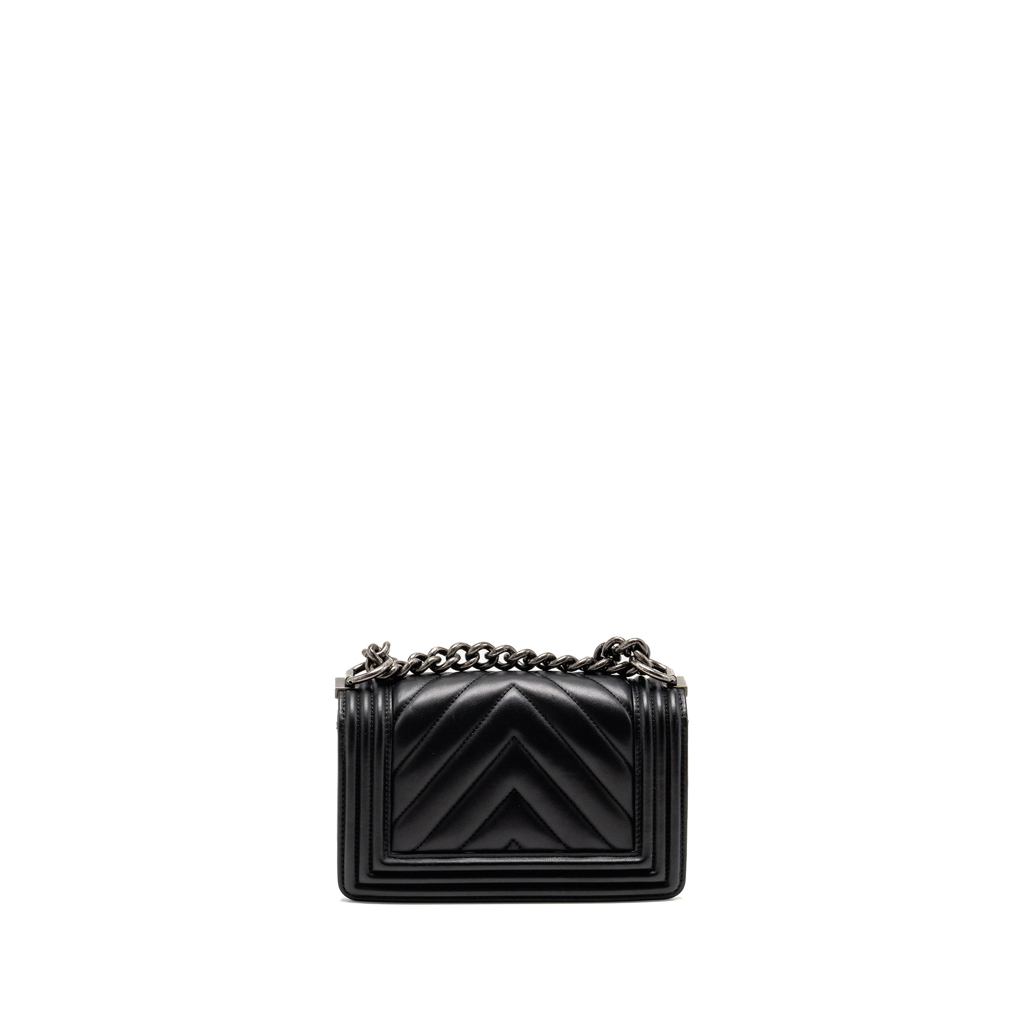 chanel-small-boy-bag-lambskin-black-ruthenium-shw