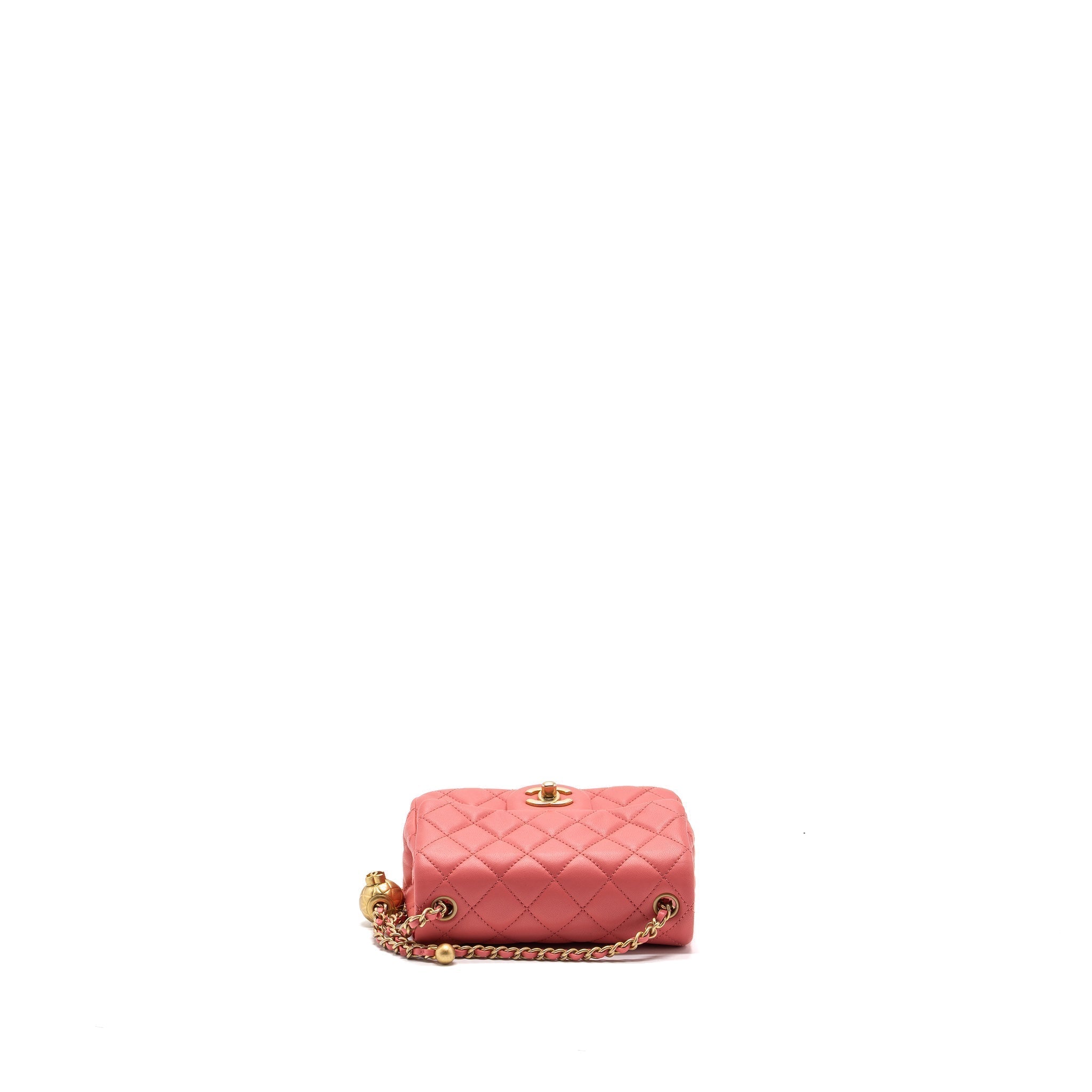 chanel-top-handle-long-vanity-with-chain-lambskin-black-lghwmicrochip-1