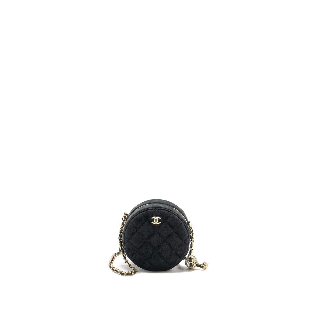 chanel-pearl-crush-round-clutch-quilted-velvet-black-lghw