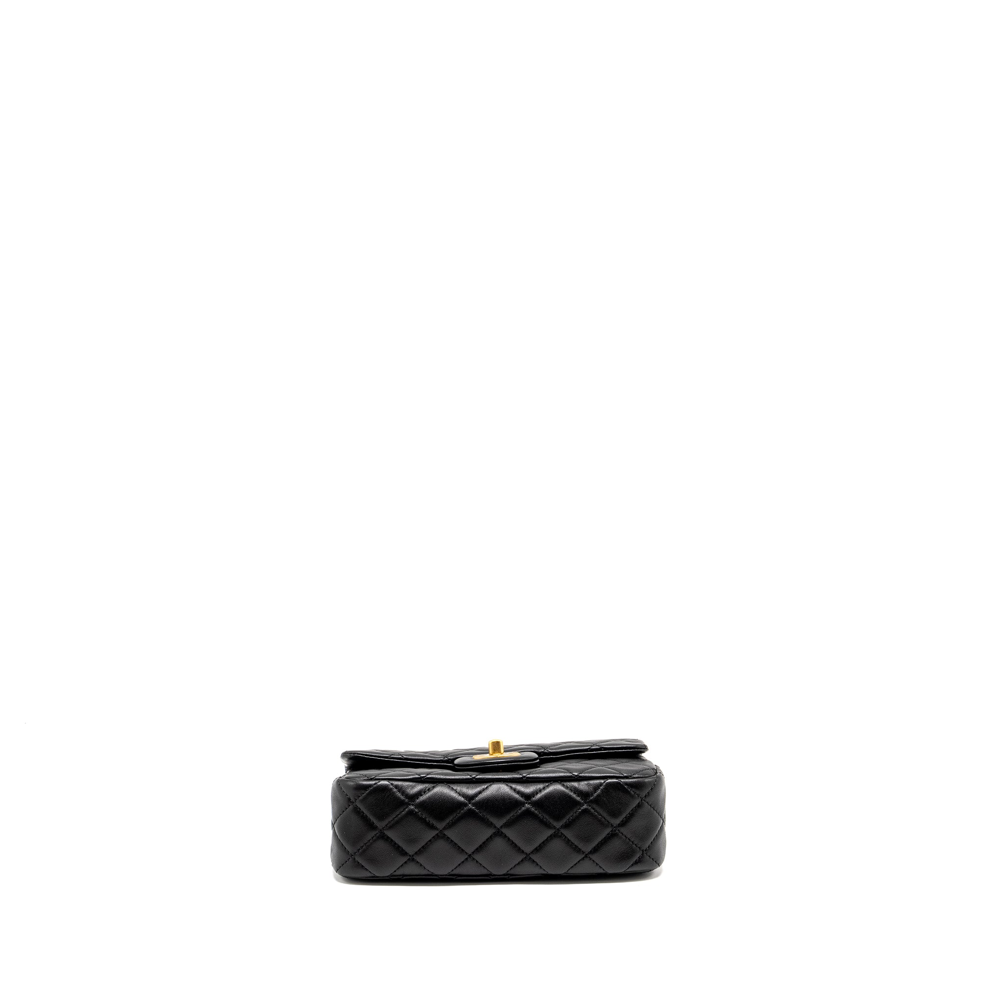 chanel-pearl-crush-mini-rectangular-flap-bag-lambskin-black-ghw-microchip-copy-1
