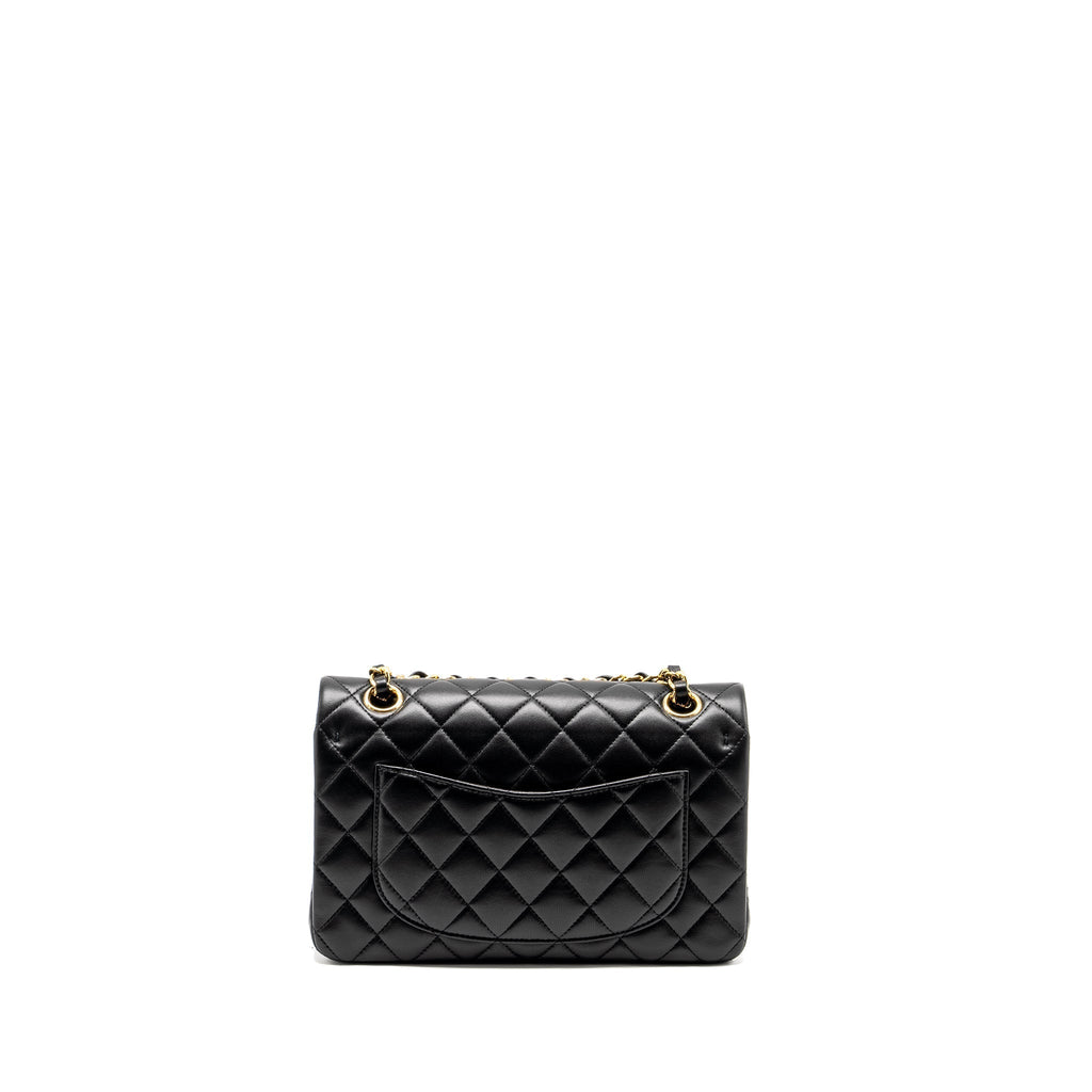 chanel-small-classic-double-flap-bag-lambskin-black-ghwmicrochip