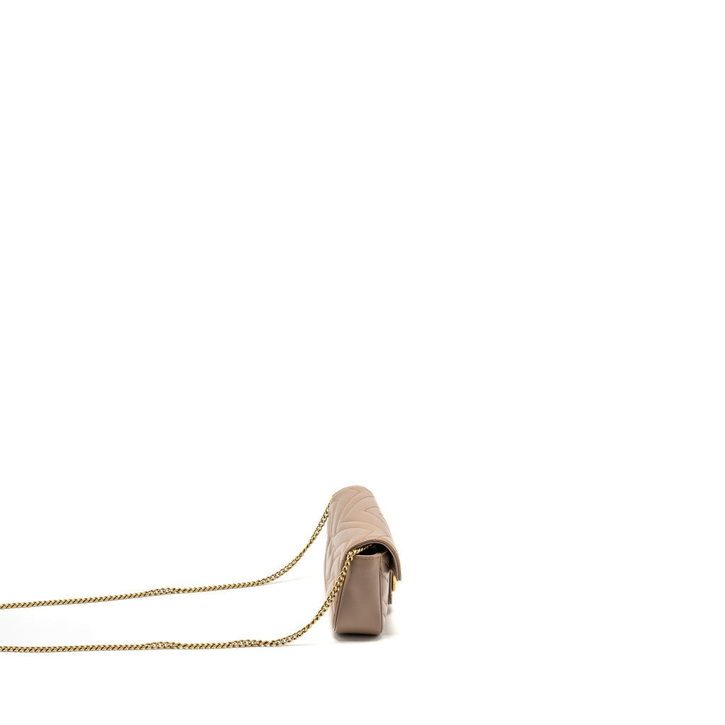 gucci-gg-marmont-super-mini-bag-calfskin-beige-ghw