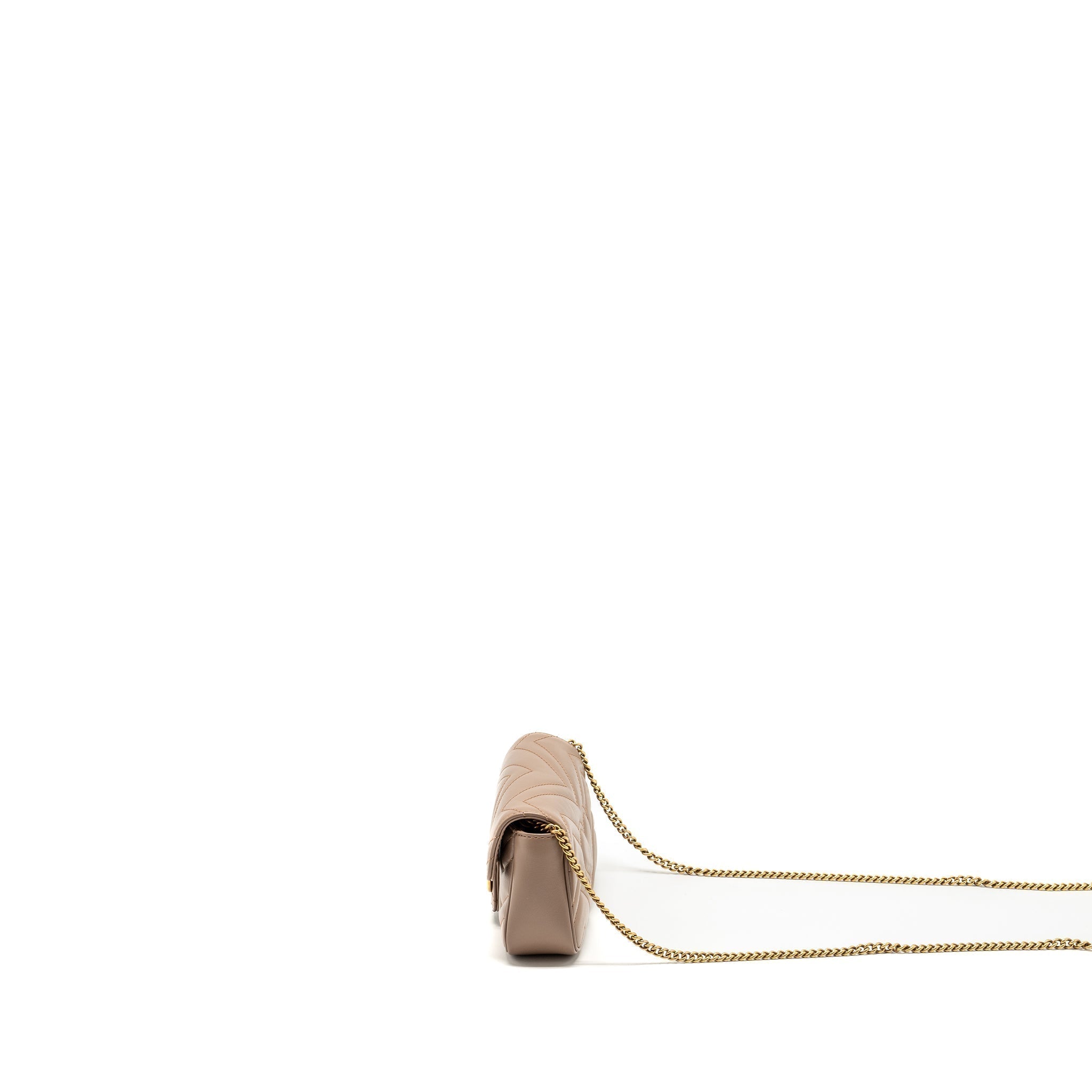 gucci-gg-marmont-super-mini-bag-calfskin-beige-ghw