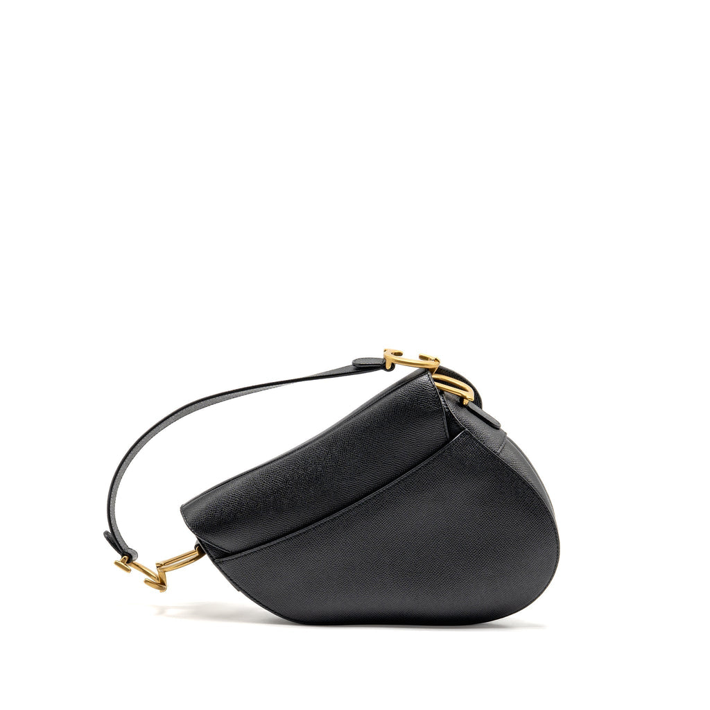dior-saddle-bag-with-strap-grained-calfskin-black-ghw