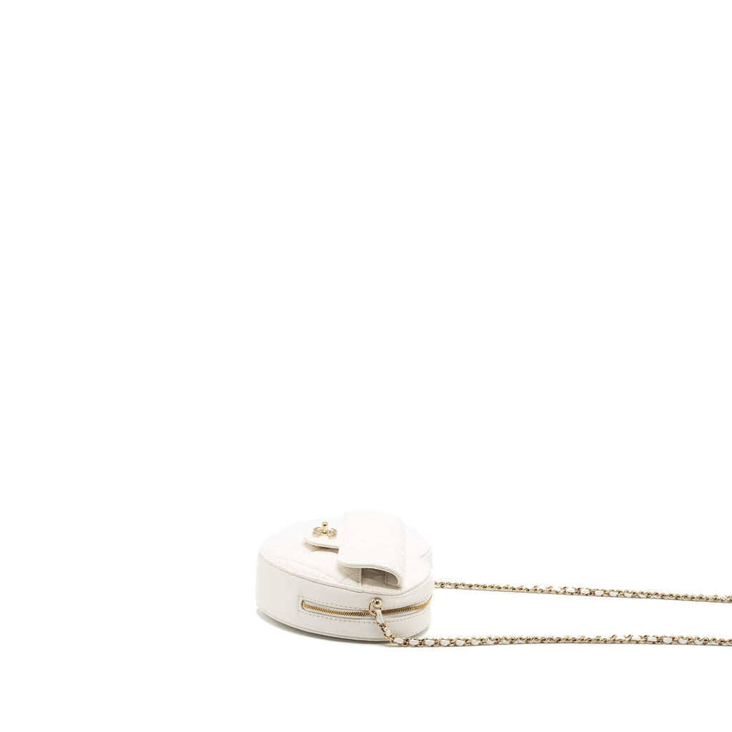 chanel-22s-heart-bag-lambskin-white-lghw-microchip-4