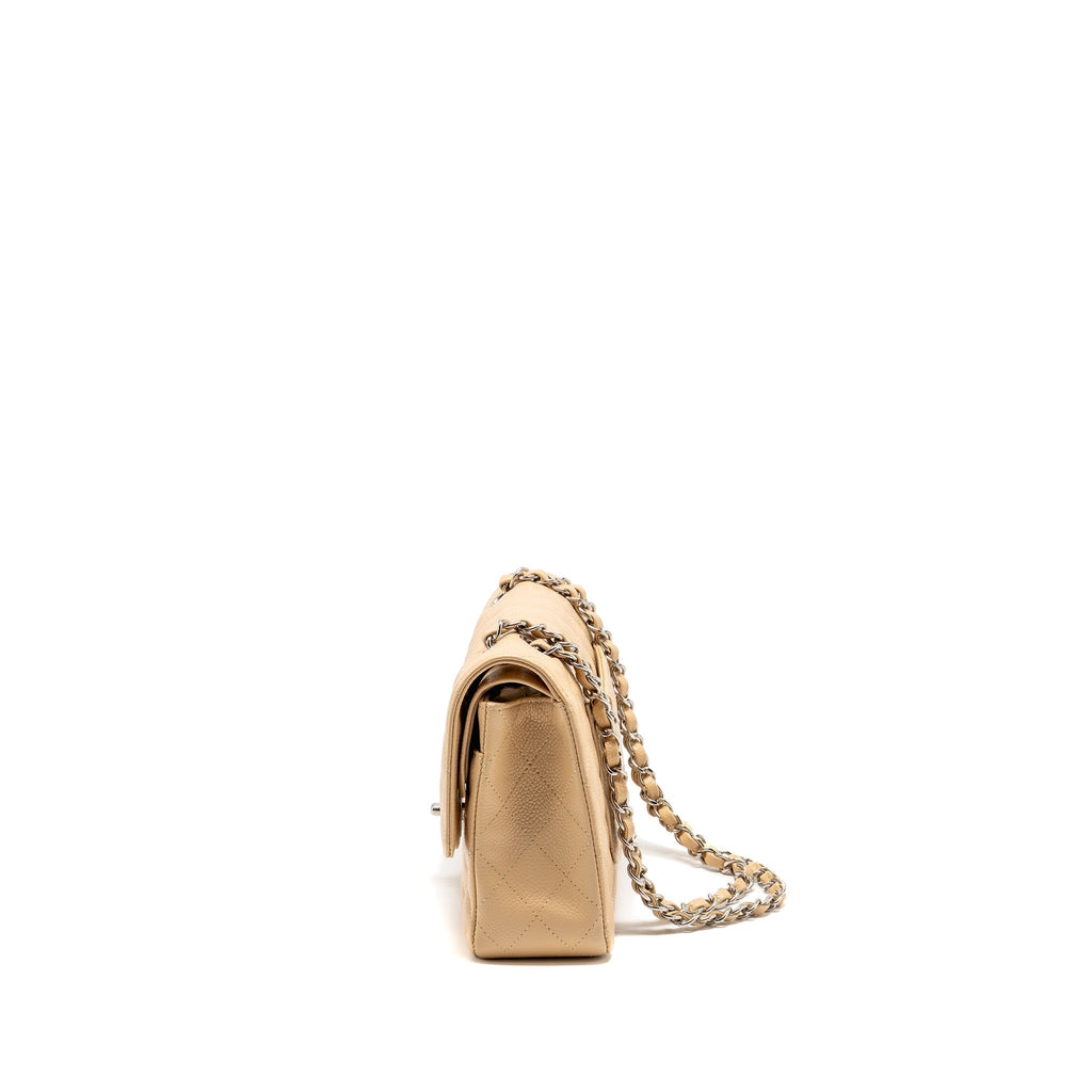 chanel-beige