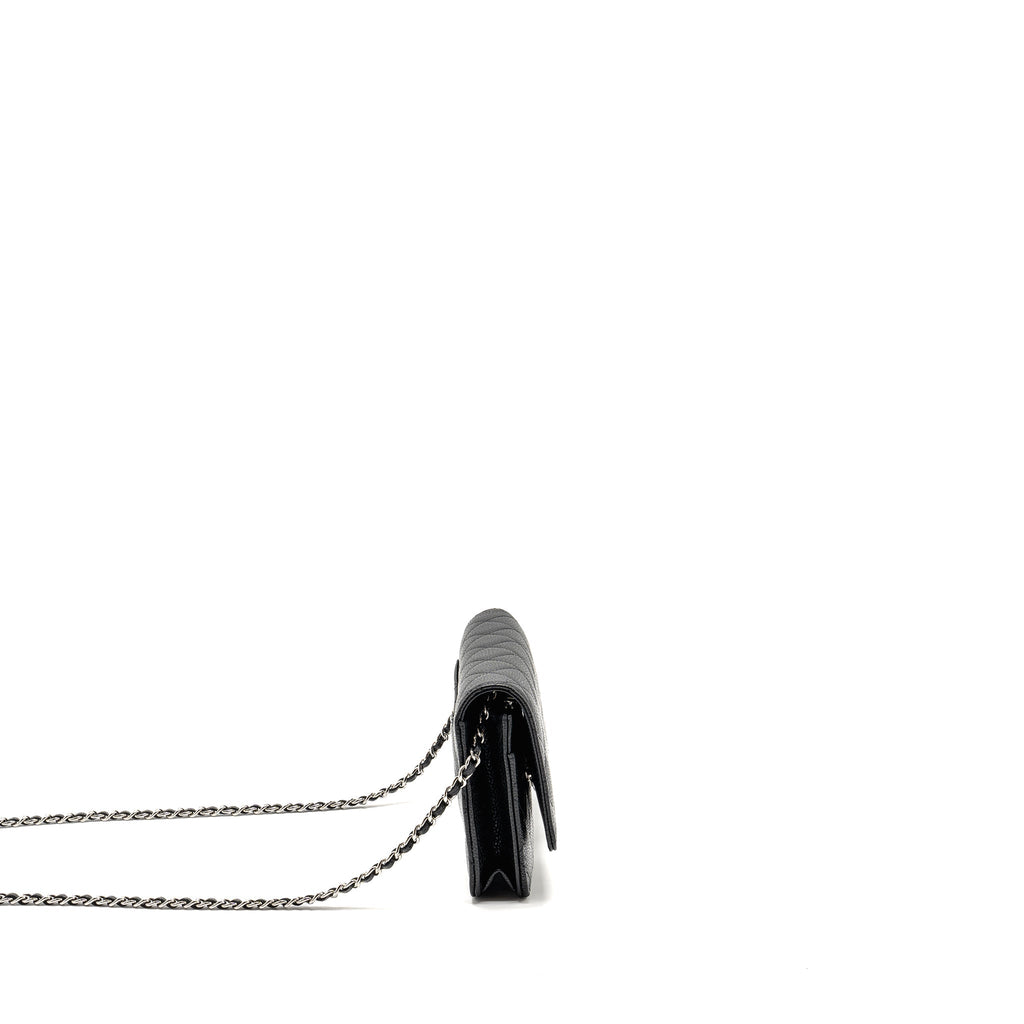 chanel-classic-wallet-on-chain-caviar-black-shw-microchip-8