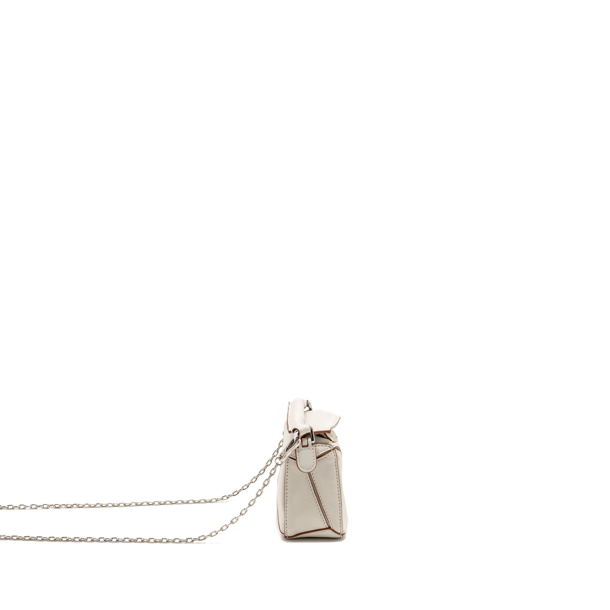 loewe-nano-puzzle-bag-calfskin-white-shw