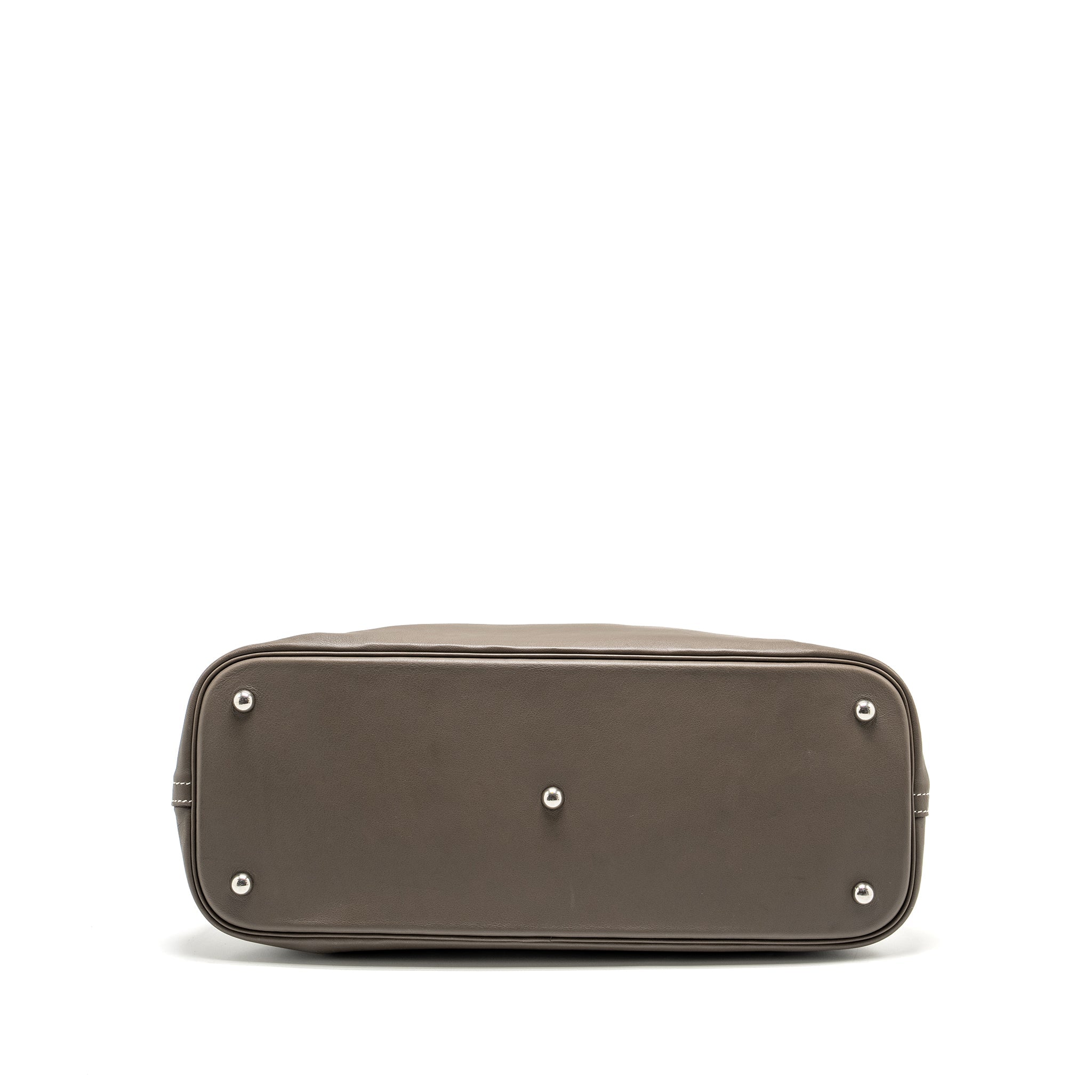 hermes-bolide-relax-swift-etoupe-shw-stamp-square-q