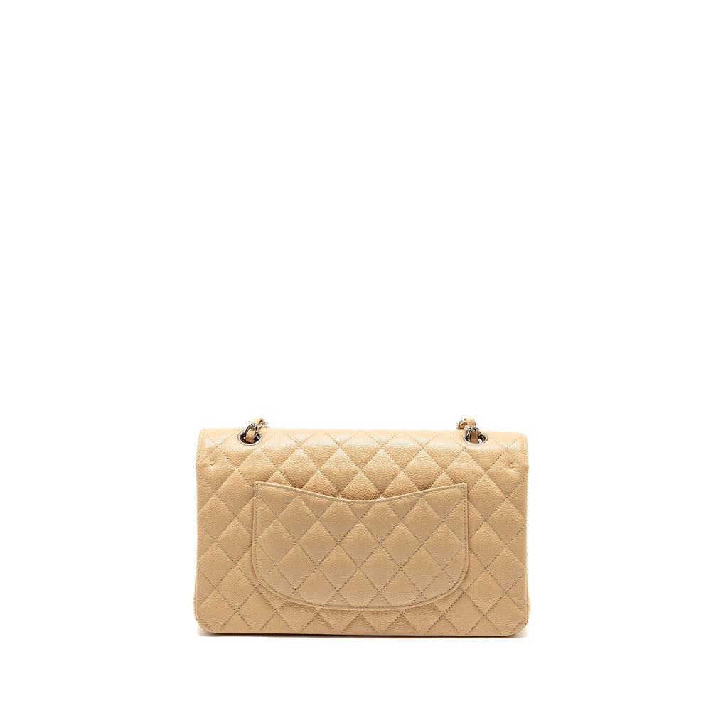 chanel-beige