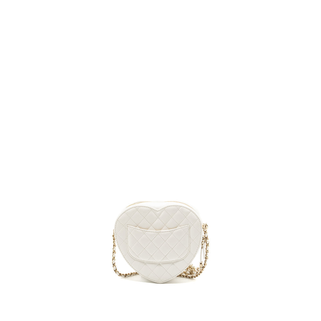 chanel-22s-heart-bag-lambskin-white-lghw-microchip-4