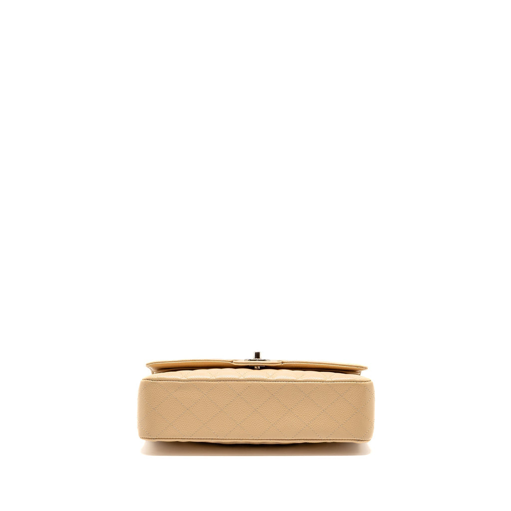 chanel-beige