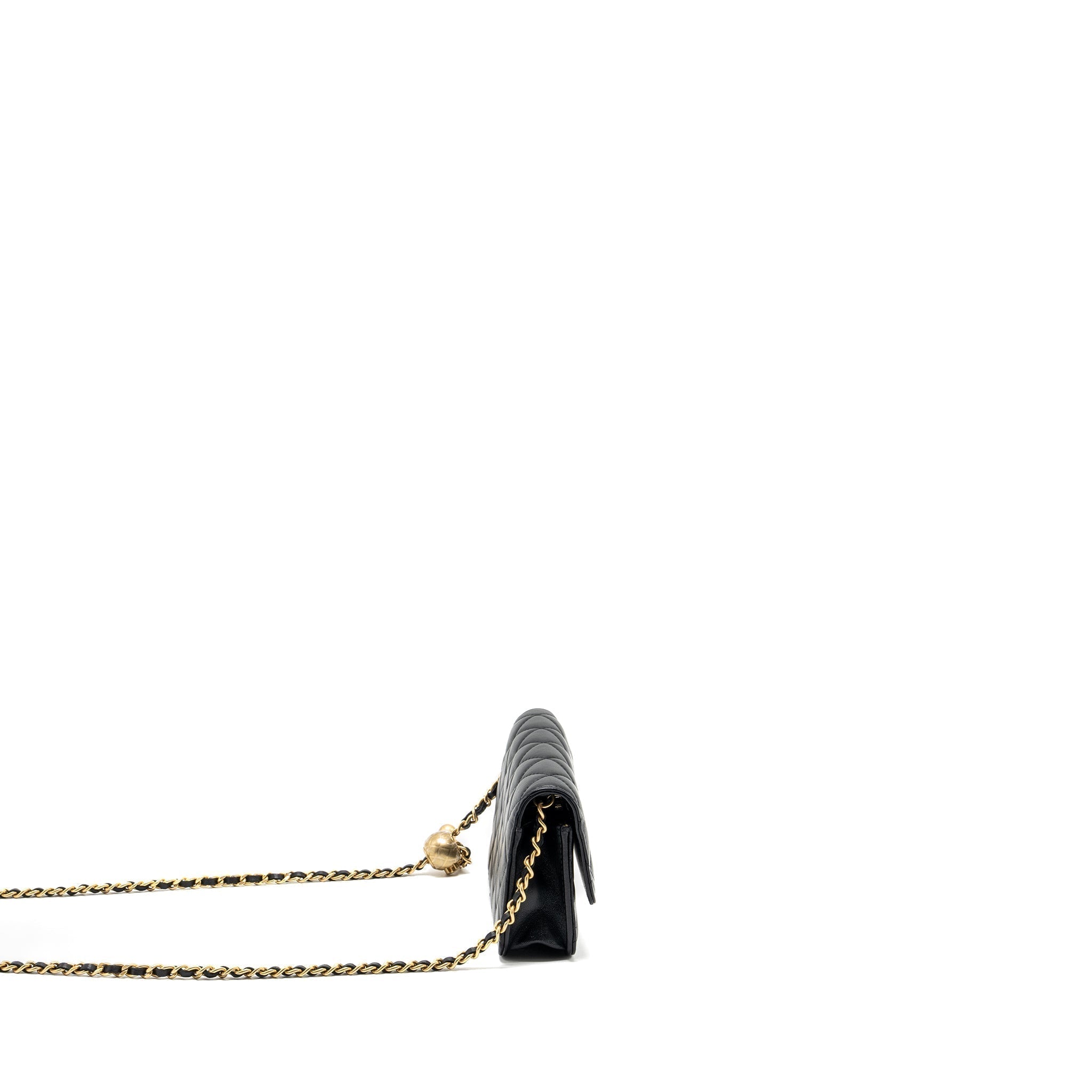 chanel-pearl-crush-mini-flap-wallet-with-chain-lambskin-black-ghw-microchip