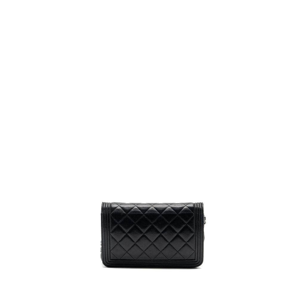 chanel-boy-wallet-on-chain-lambskin-black-ruthenium-hardware
