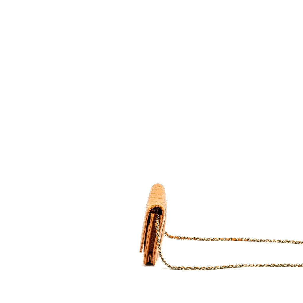 chanel-classic-wallet-on-chain-caviar-caramel-lghw-microchip