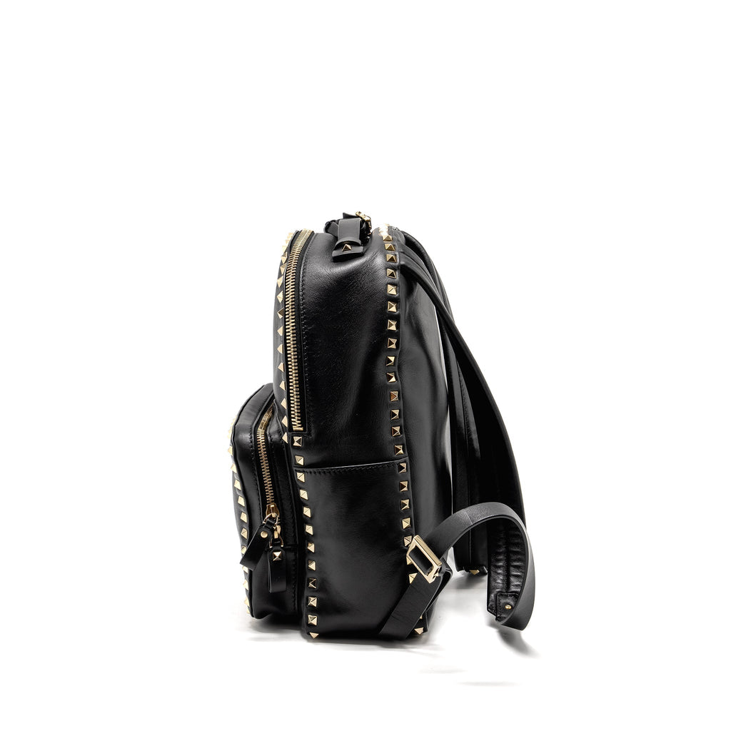 valentino-rockstud-backpack-leather-black-ghw