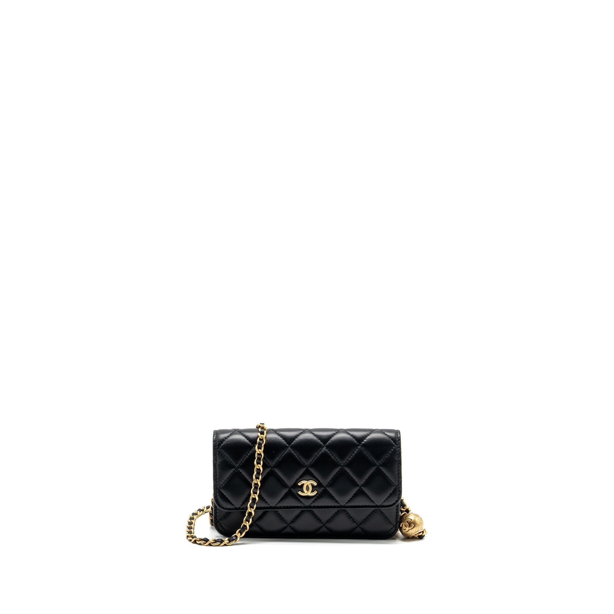 chanel-pearl-crush-mini-flap-wallet-with-chain-lambskin-black-ghw-microchip