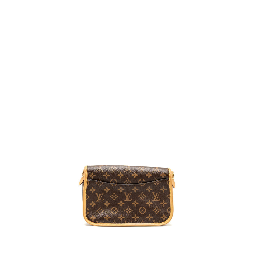 louis-vuitton-diane-bag-with-jacquard-strap-monogram-canvas-ghw