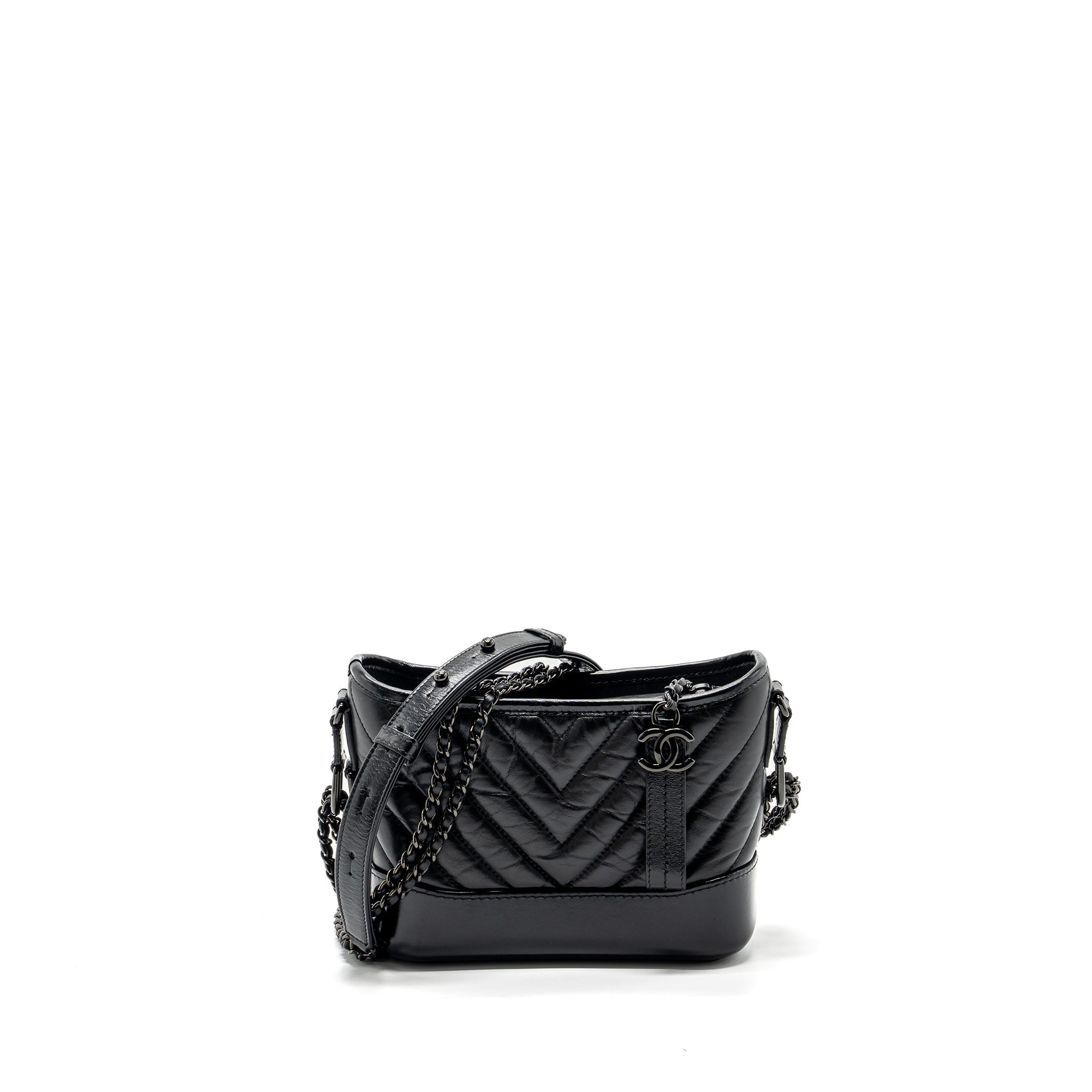 chanel-small-gabrielle-hobo-bag-chevron-aged-calfskin-so-black-copy