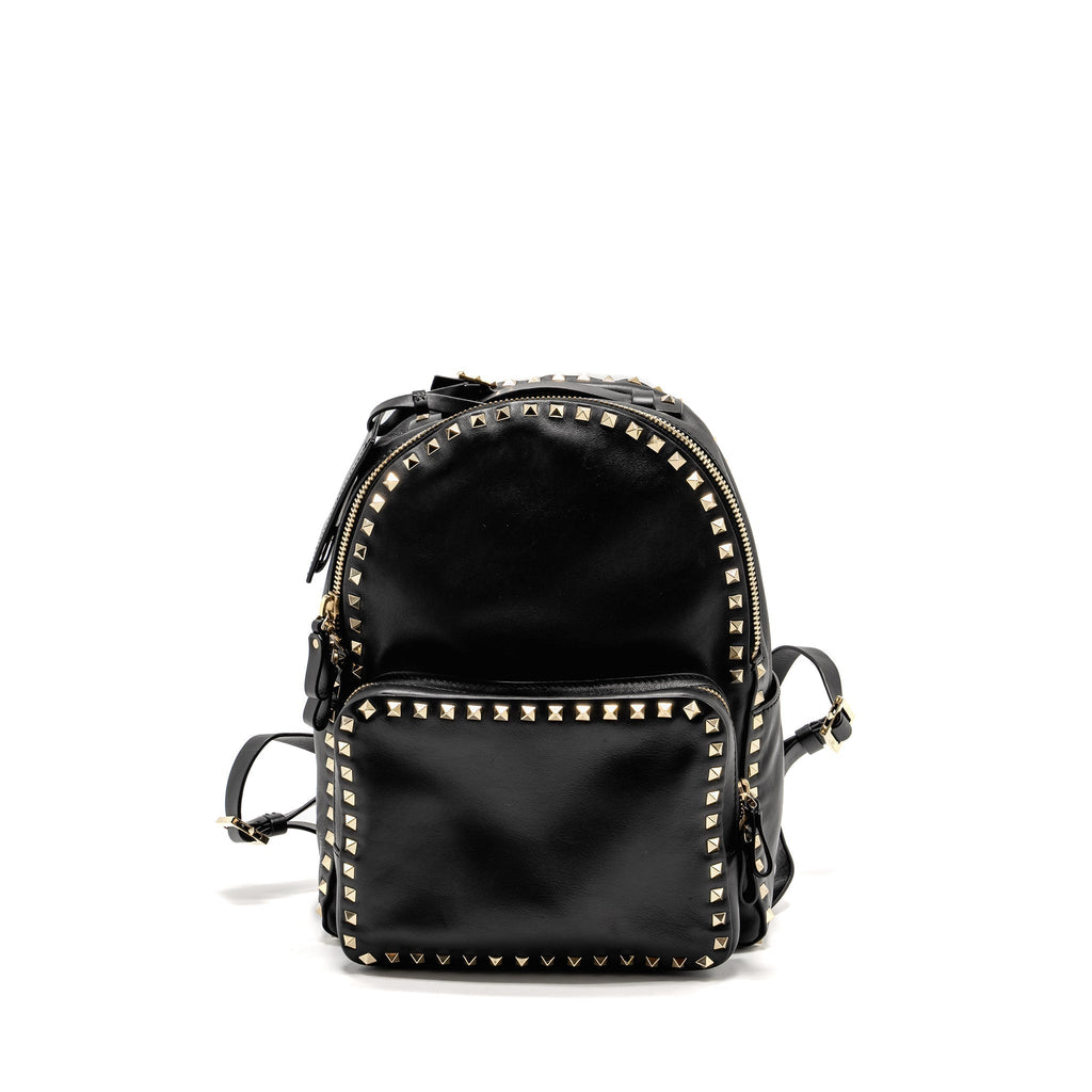 valentino-rockstud-backpack-leather-black-ghw