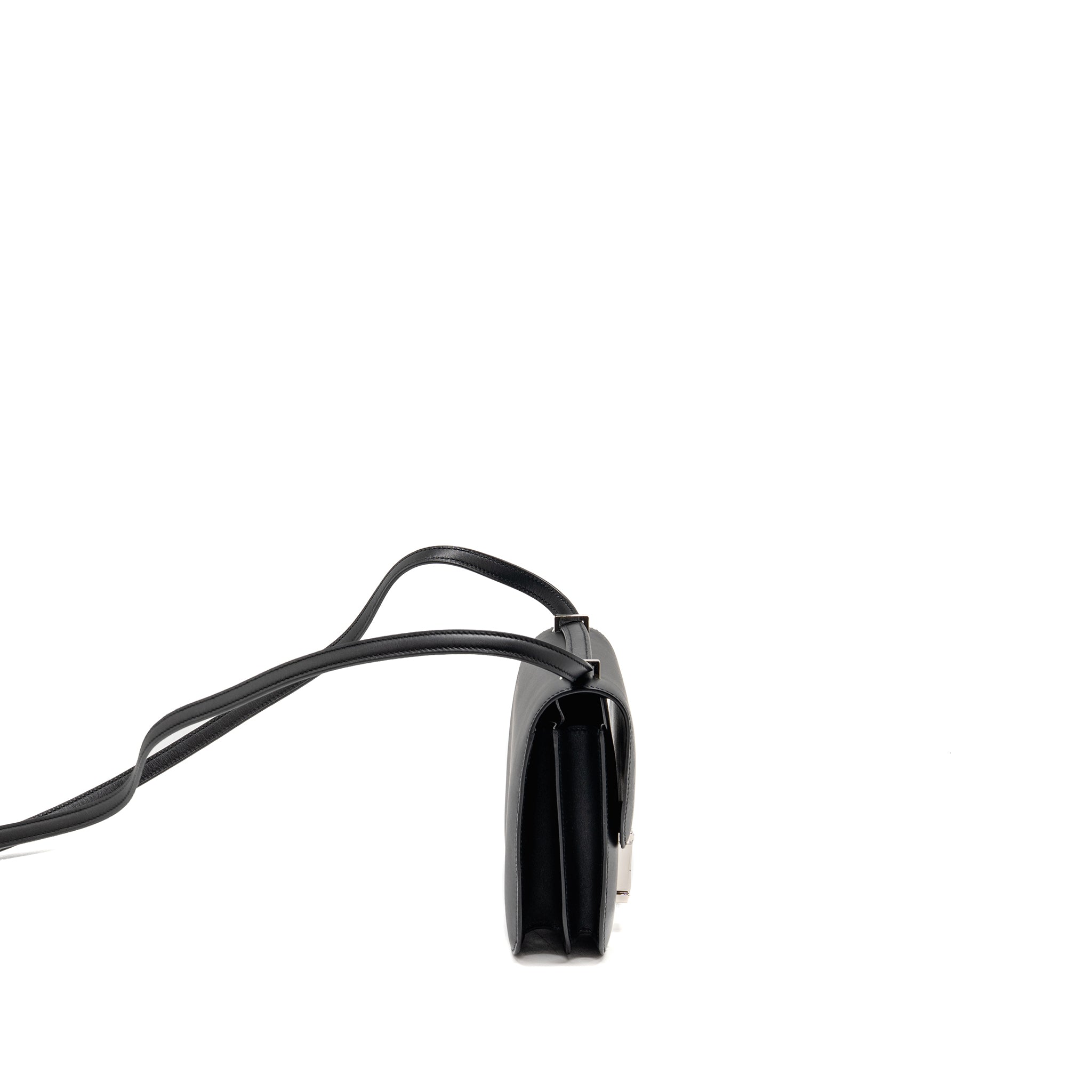 hermes-mini-constance-studio-disco-limited-monsieur-leather-black-shw-stamp-z-copy