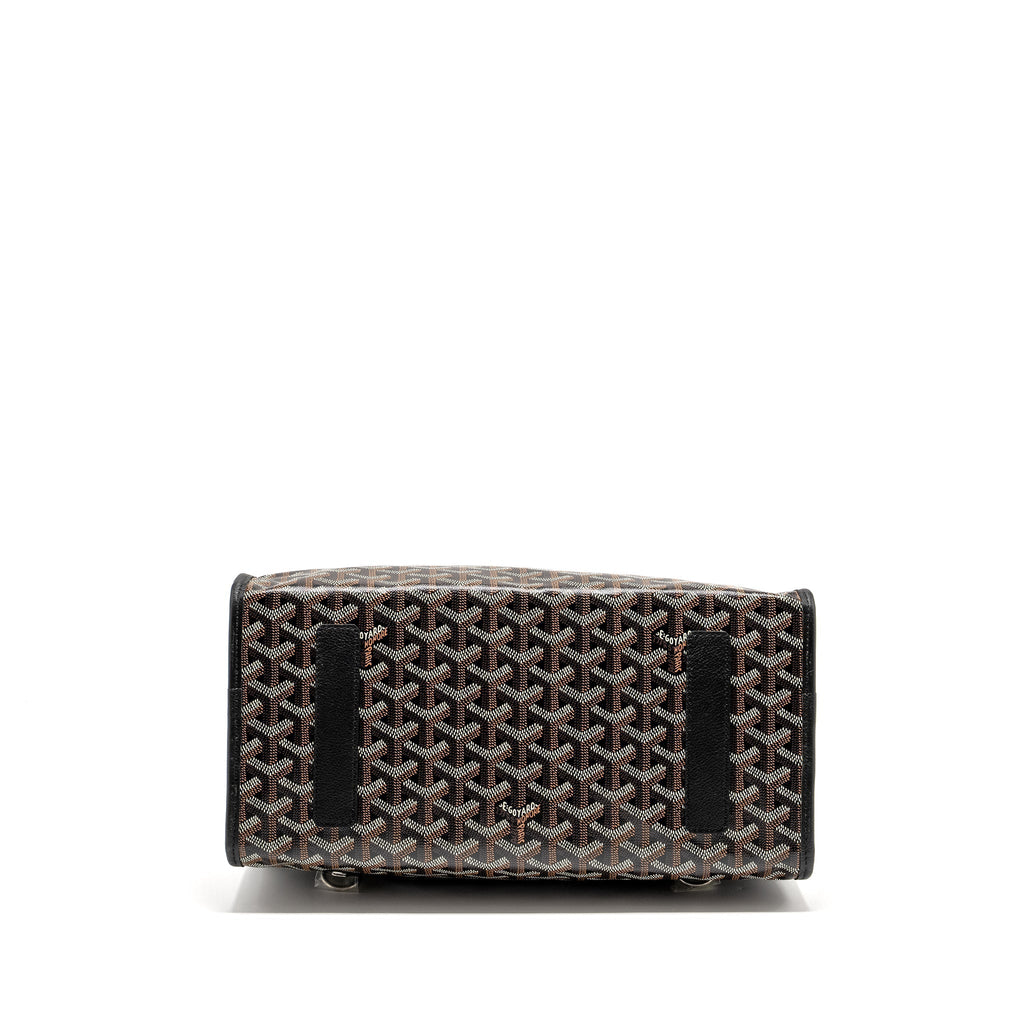 goyard-saint-leger-backpack-goyardline-canvas-black-shw