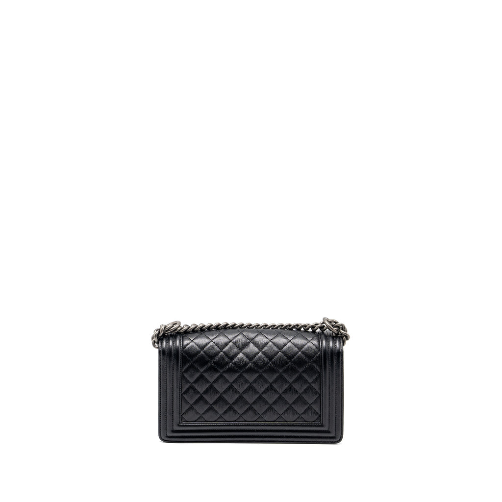 chanel-medium-boy-bag-caviar-black-ruthenium-shw