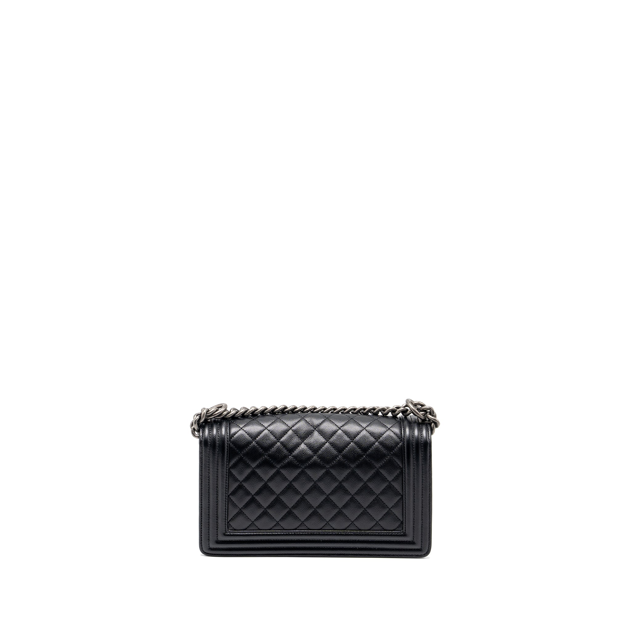 chanel-medium-boy-bag-caviar-black-ruthenium-shw