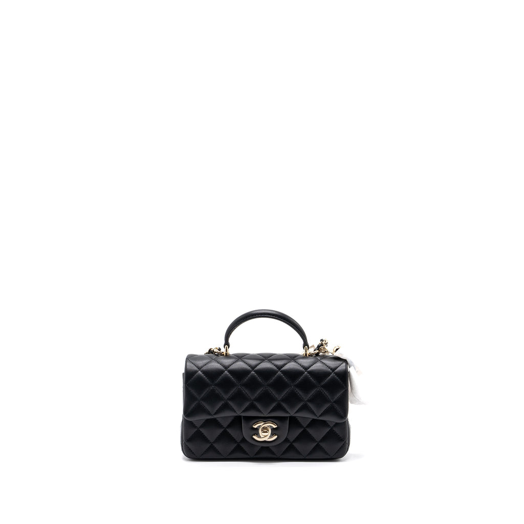 chanel-22p-lion-charm-top-handle-mini-rectangular-flap-bag-lambskin-black-lghw-microchip