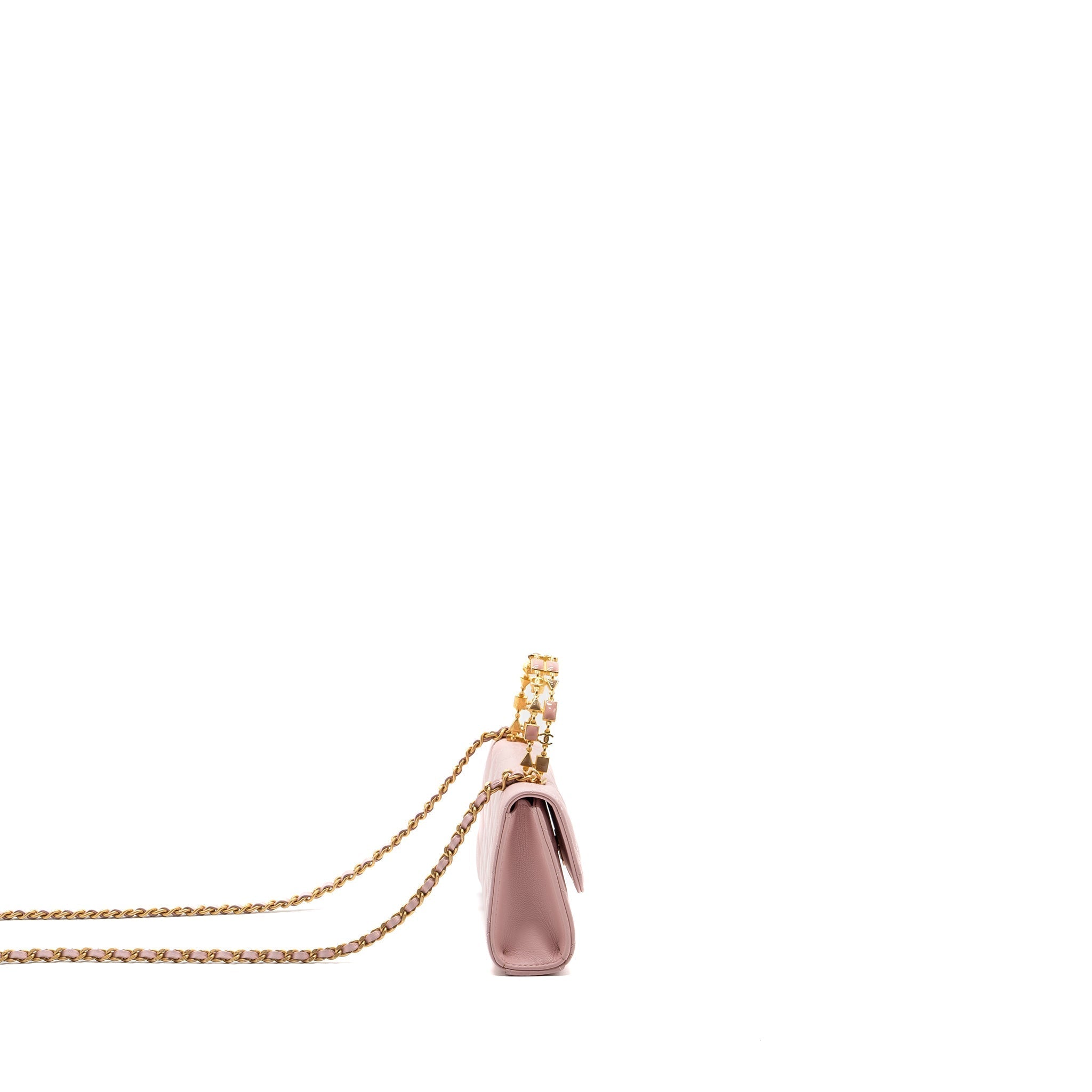 chanel-22b-flap-bag-with-enamel-top-handle-lambskin-light-pink-ghw