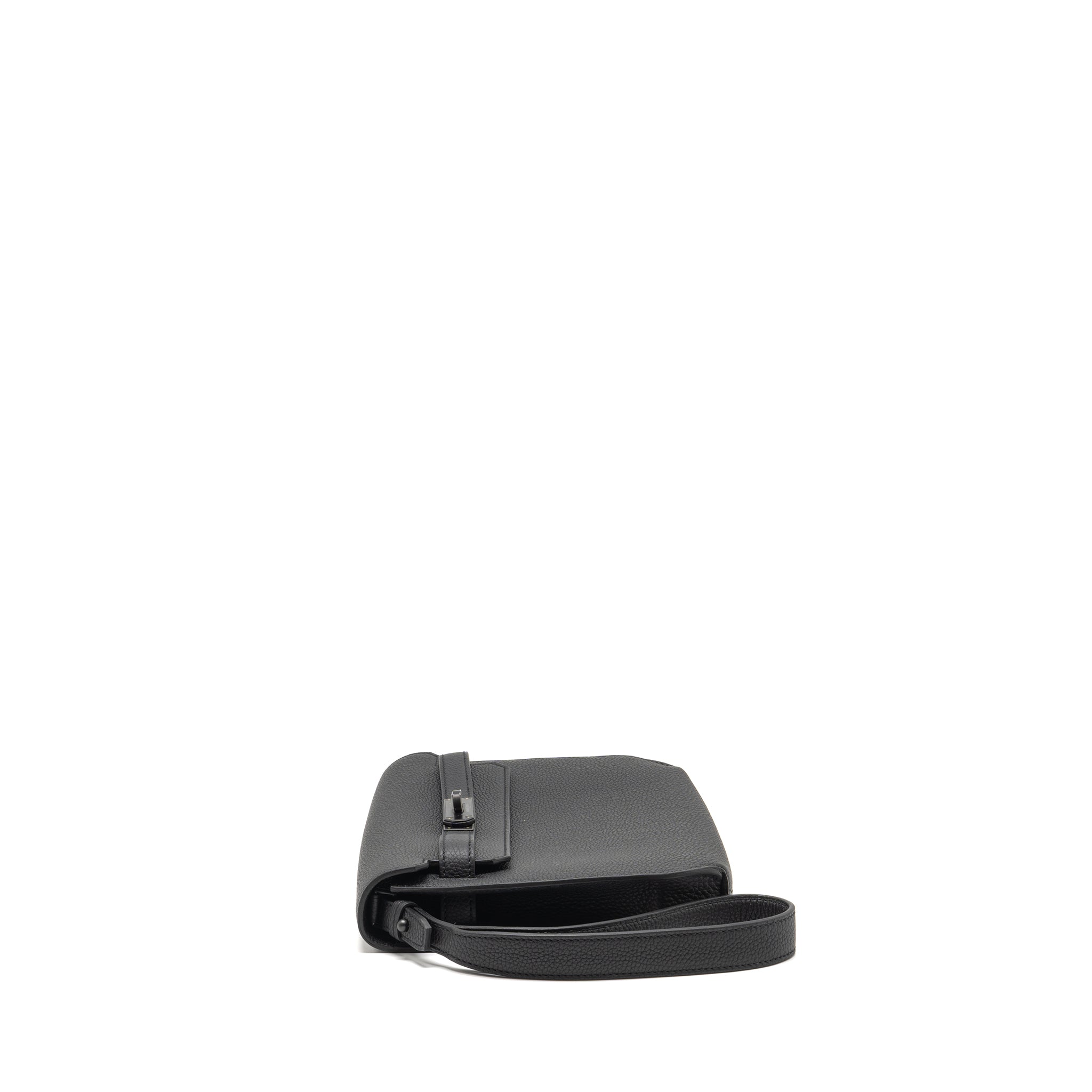 hermes-pochette-kelly-depeches-25-togo-so-black-stamp-b