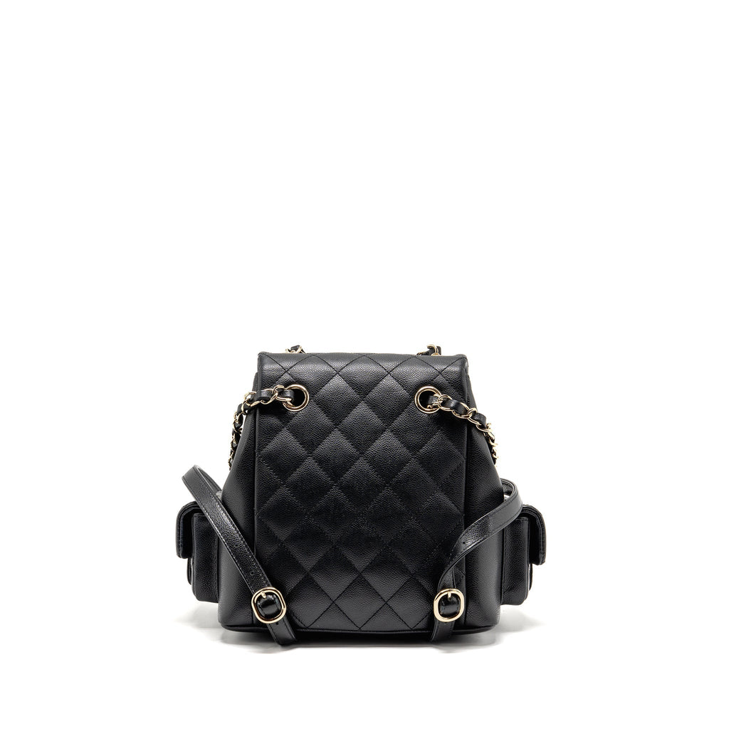 chanel-backpack-black-2