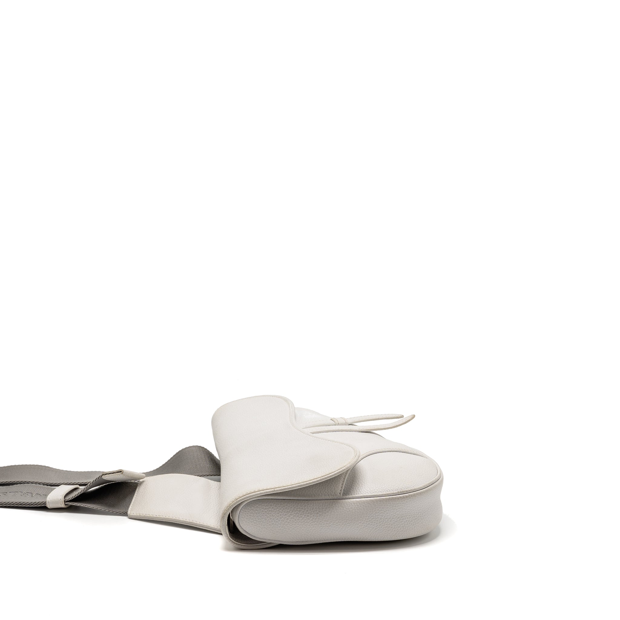 dior-homme-saddle-belt-bag-calfskin-white-shw