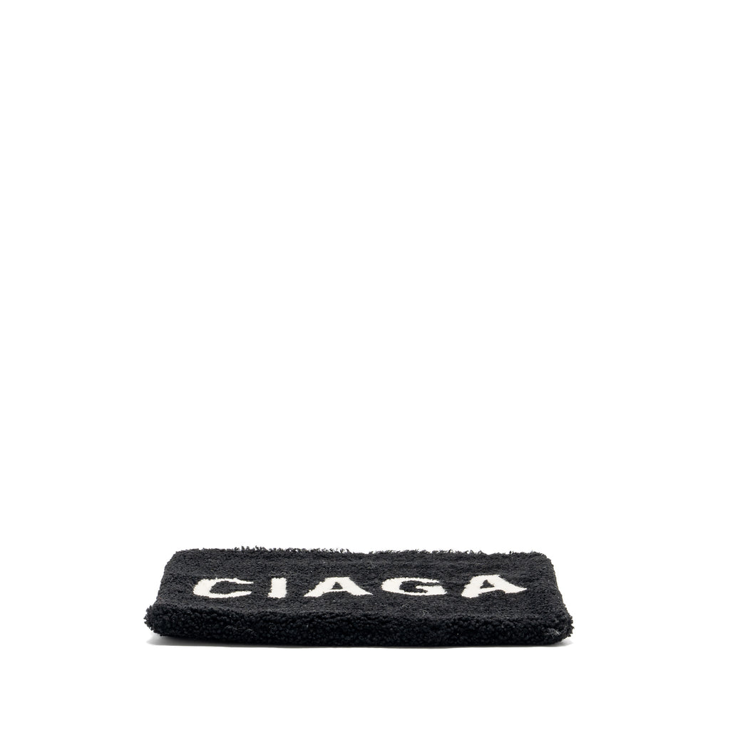 balenciaga-zip-pouch-clutch-shearling-black-white
