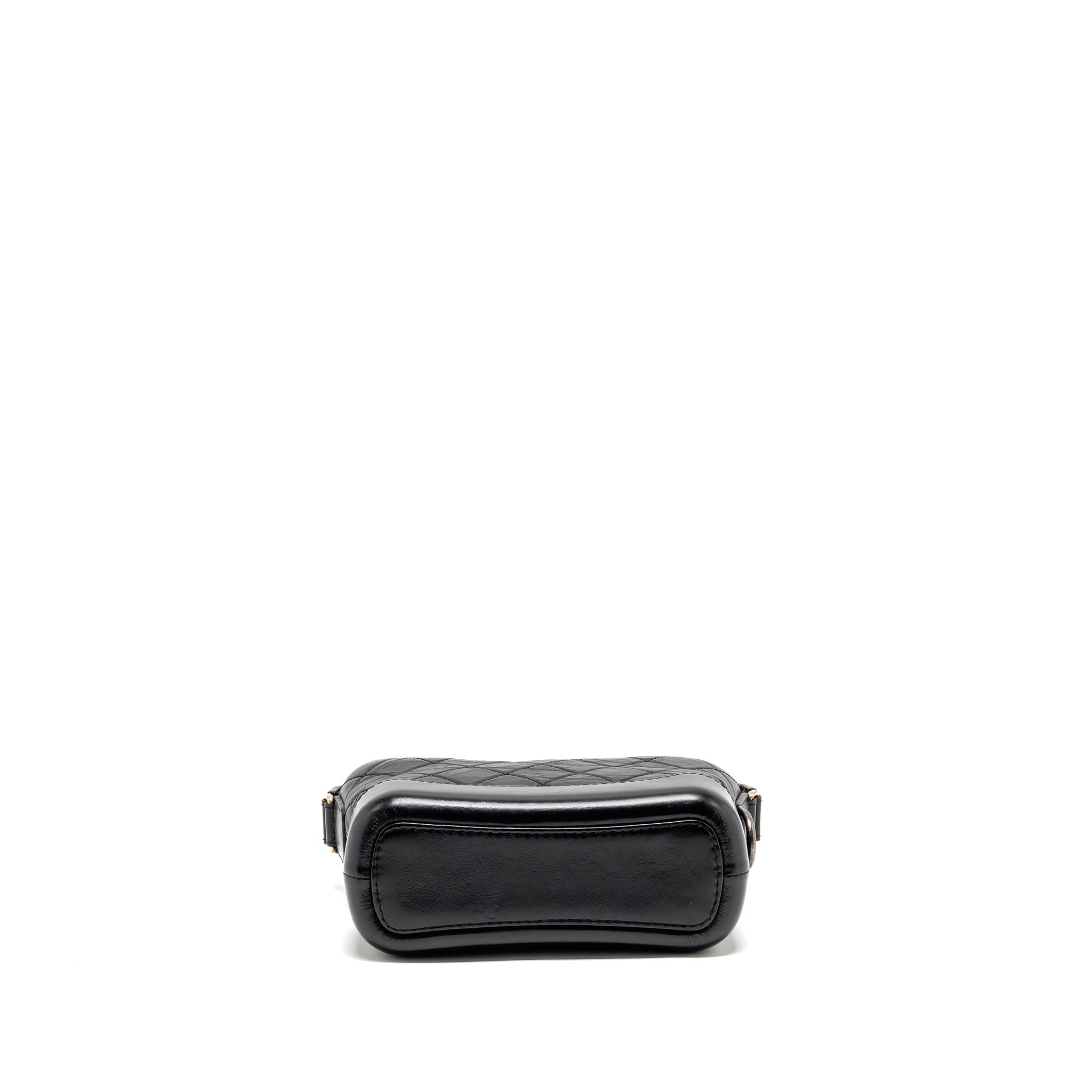 chanel-small-gabrielle-hobo-bag-calfskin-black-multicolour-hardware-4