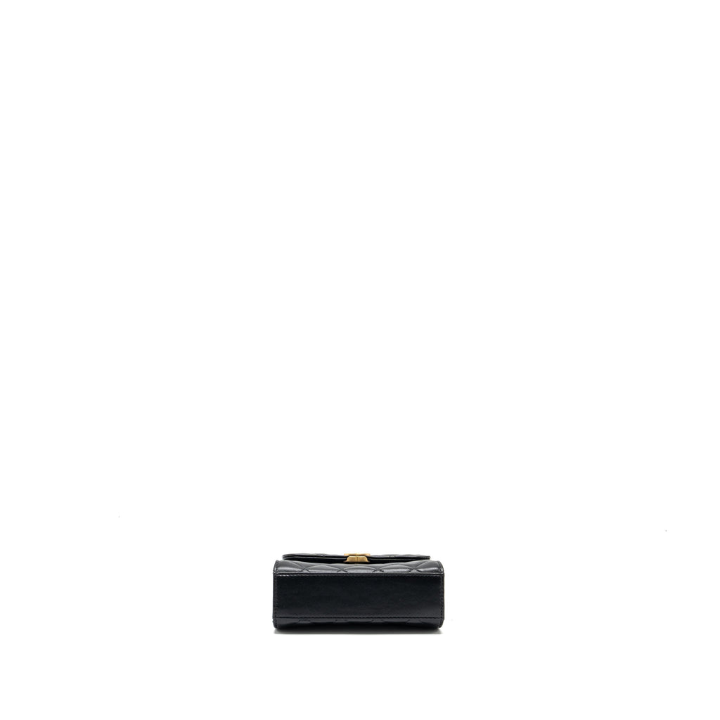chanel-22b-enamel-top-handle-mini-flap-bag-lambskin-black-ghw-microchip-copy