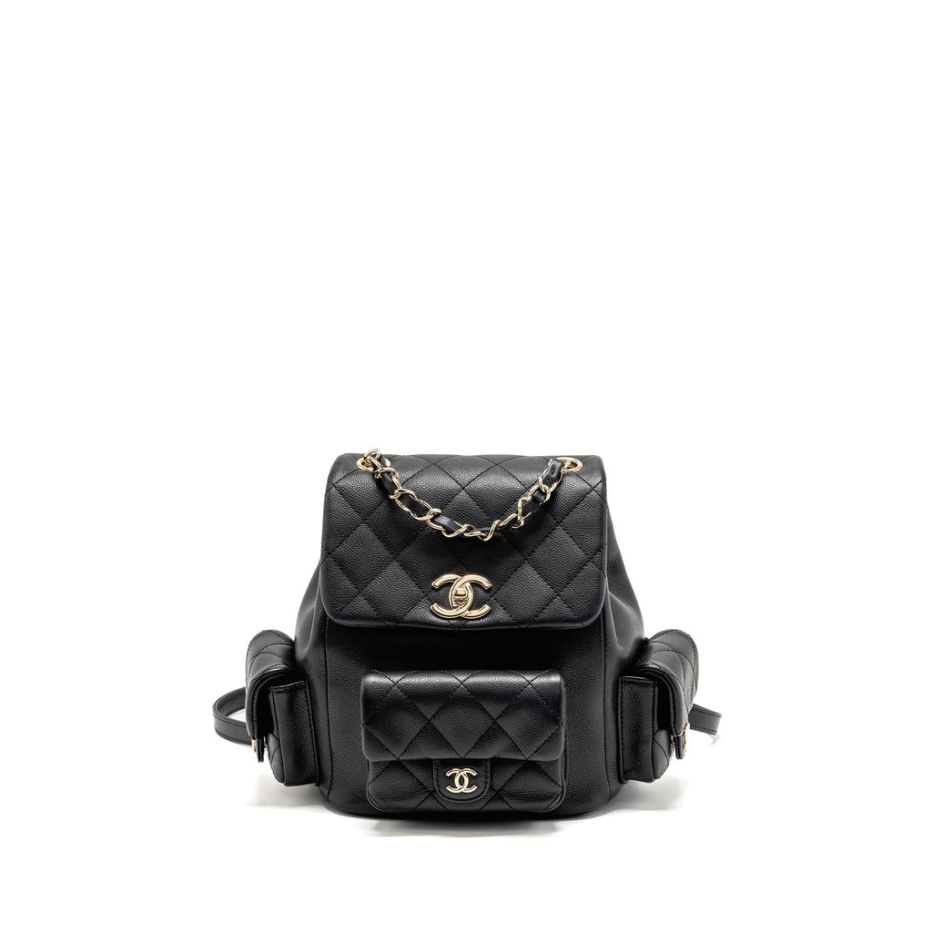 chanel-backpack-black-2