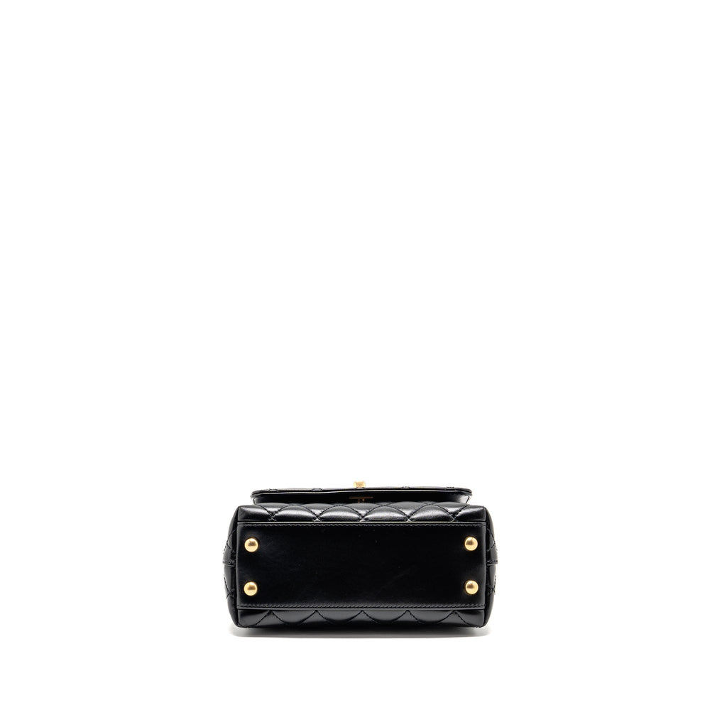 chanel-detailed-metal-top-handle-mini-coco-handle-flap-bag-shiny-calfskin-black-ghw-microchip
