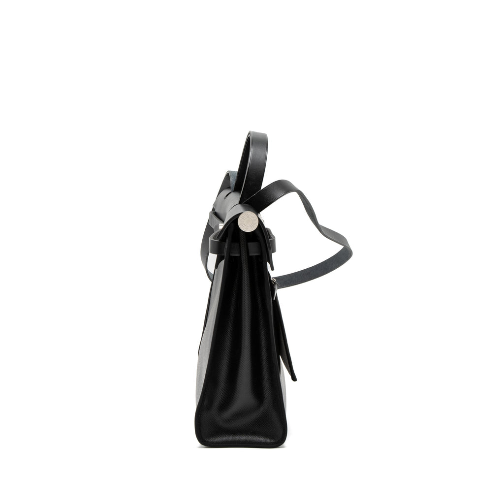 hermes-herbag-31-zip-bag-toile-h-berline-canvas-hunter-black-ecru-shw-stamp-z