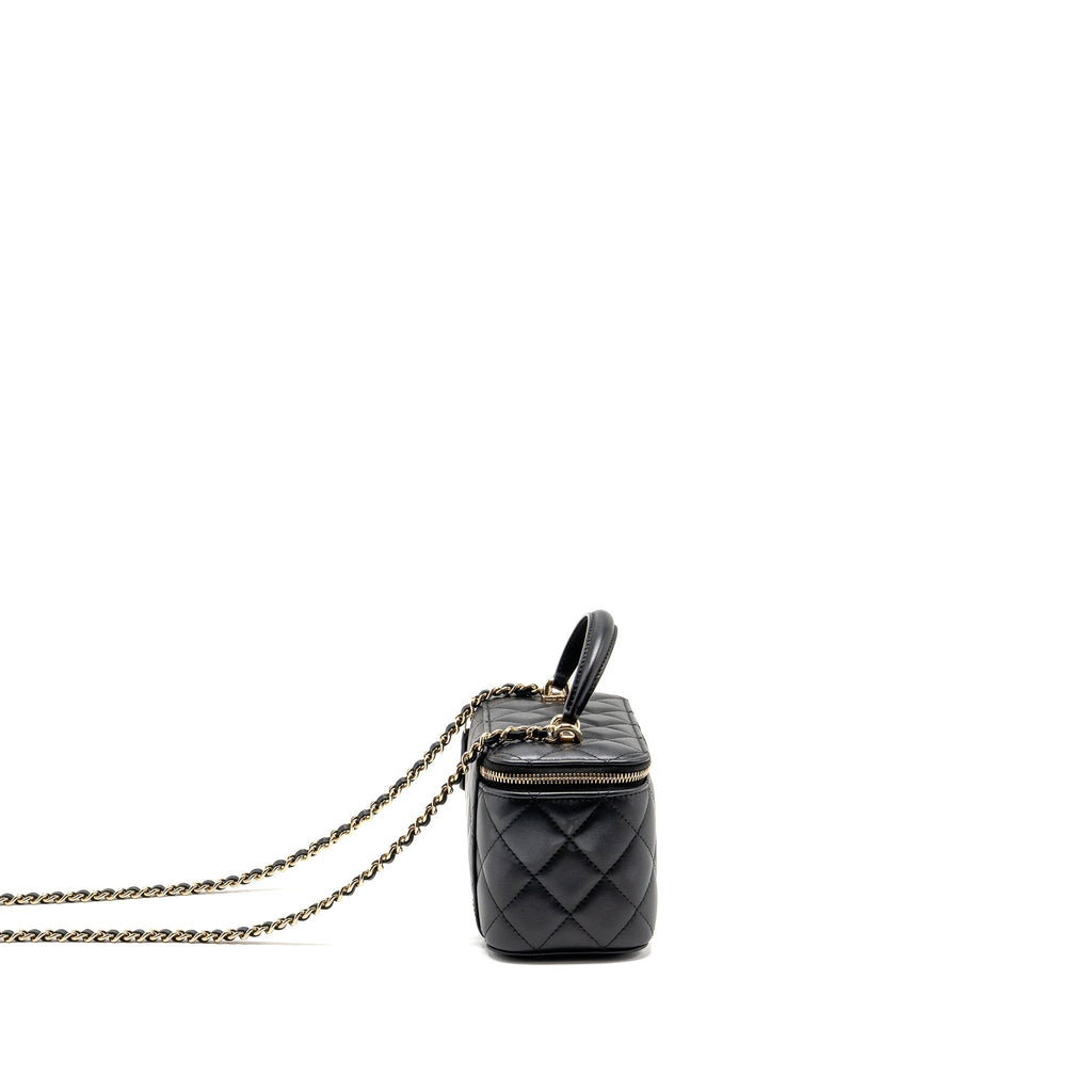 chanel-top-handle-long-vanity-case-with-chain-lambskin-black-lghwmicrochip