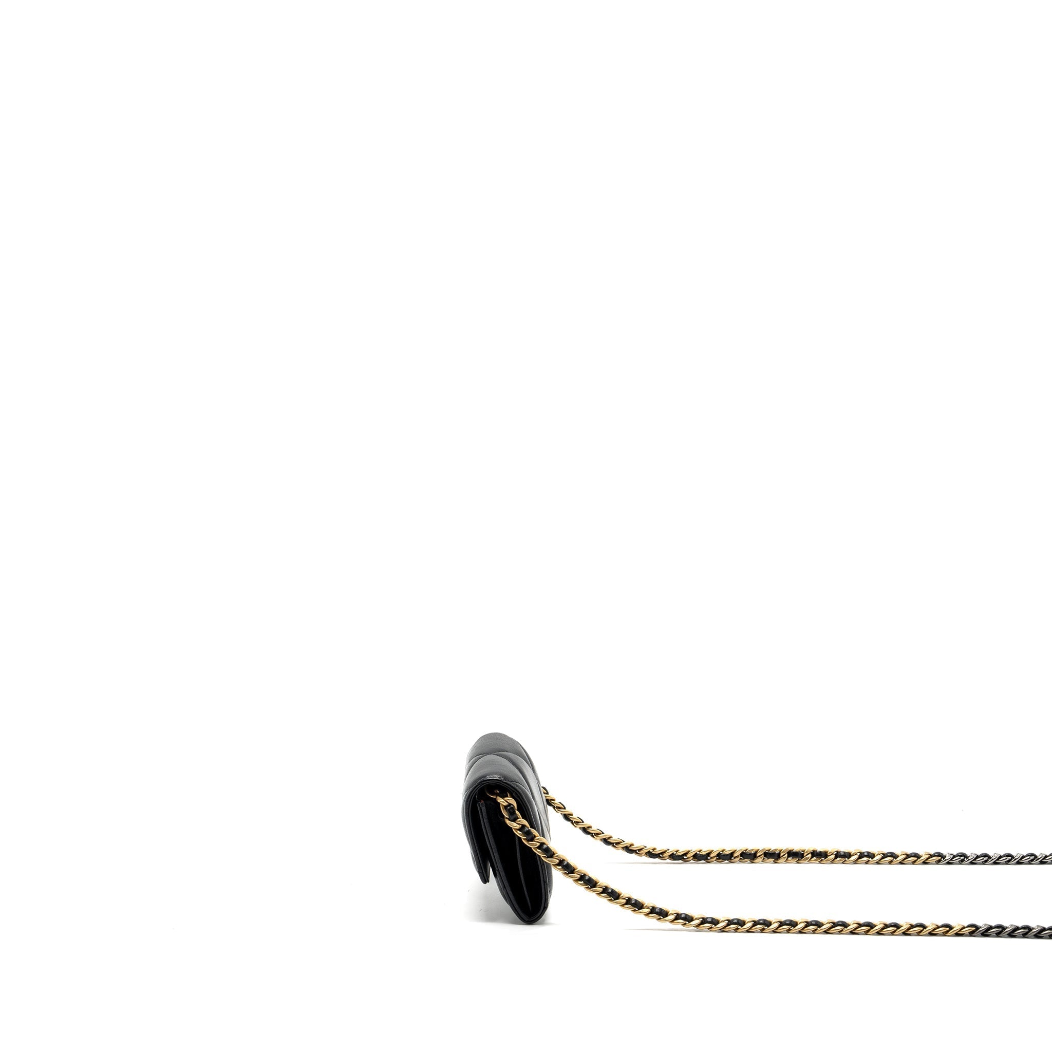 chanel-19-flap-card-holder-with-chain-lambskin-black-multicolor-hardware