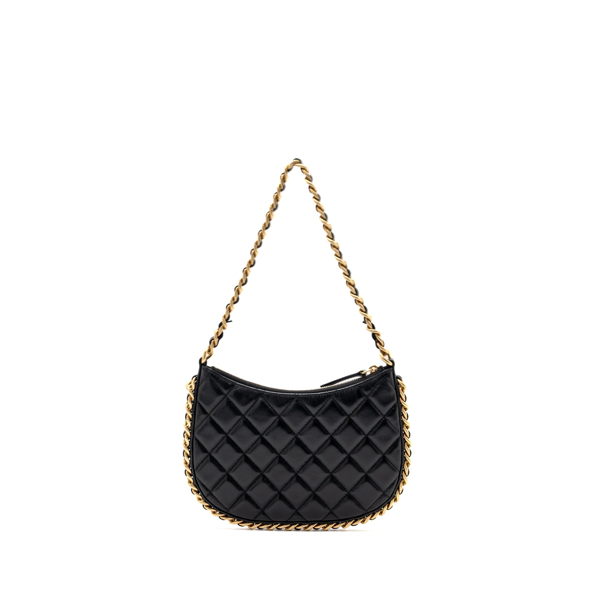 chanel-hobo-shoulder-bag-lambskin-black-ghwmicrochip
