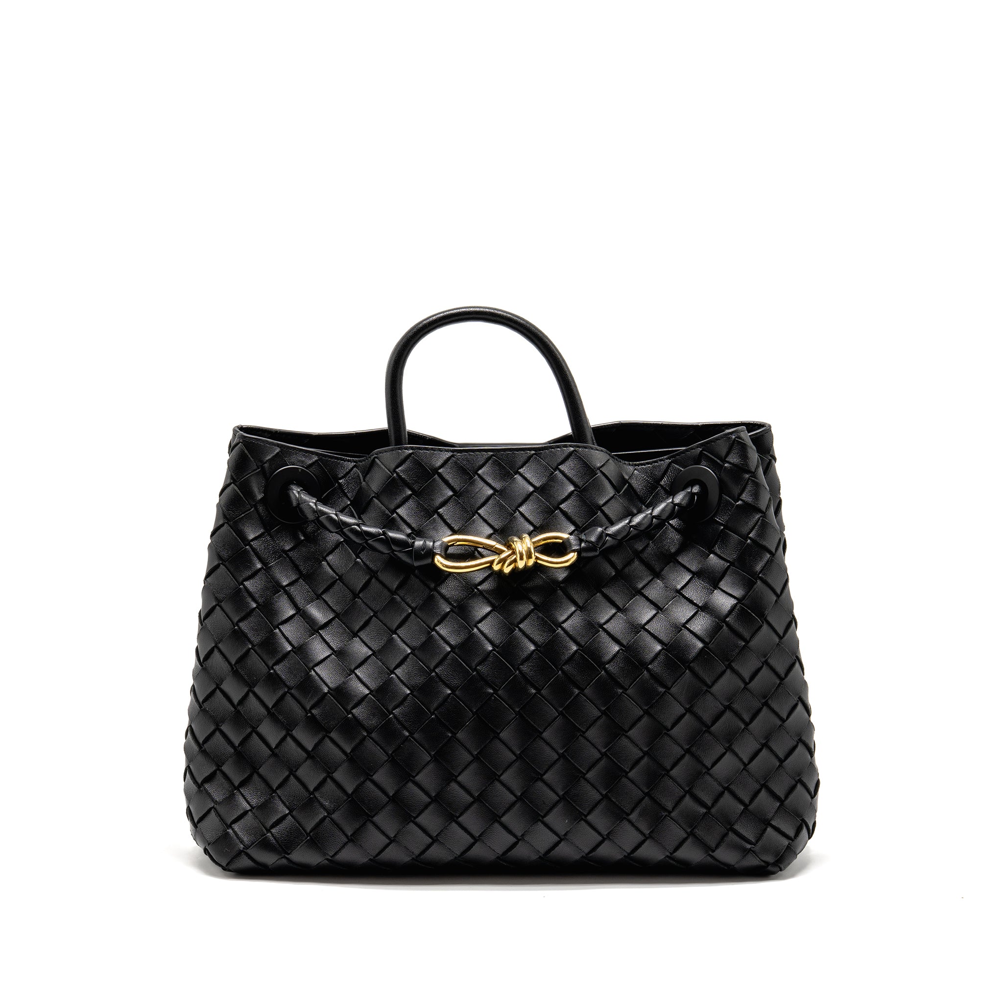 bottega-veneta-medium-andiamo-lambskin-black-ghw