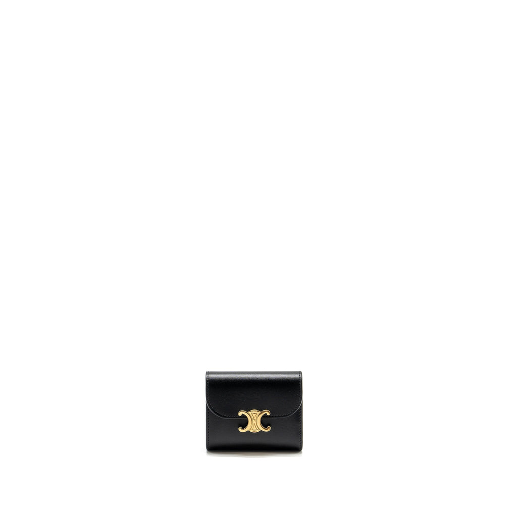 celine-small-triomphe-flap-wallet-shiny-calfskin-black-ghw