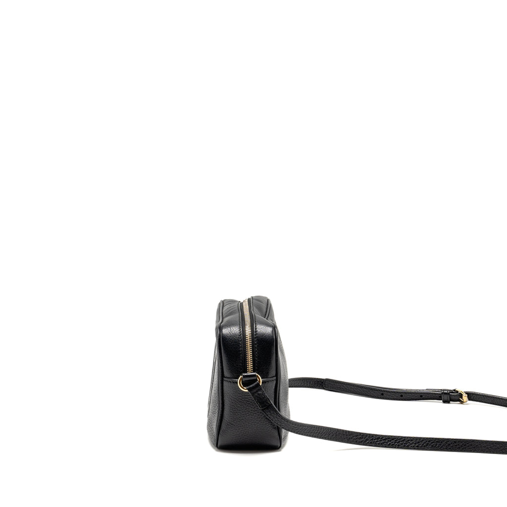 gucci-soho-disco-camera-crossbody-bag-calfskin-black-lghw