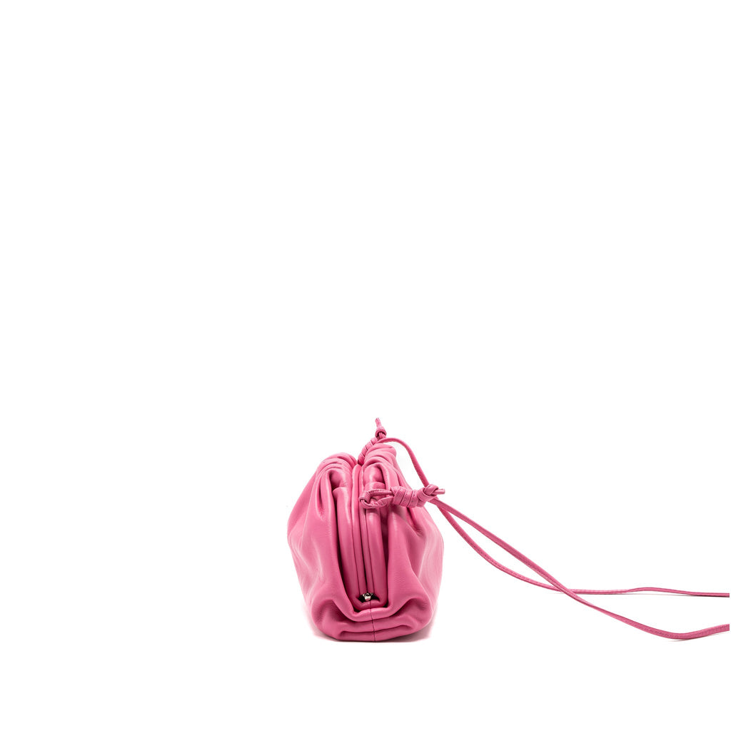 bottega-veneta-mini-pouch-calfskin-pink-shw
