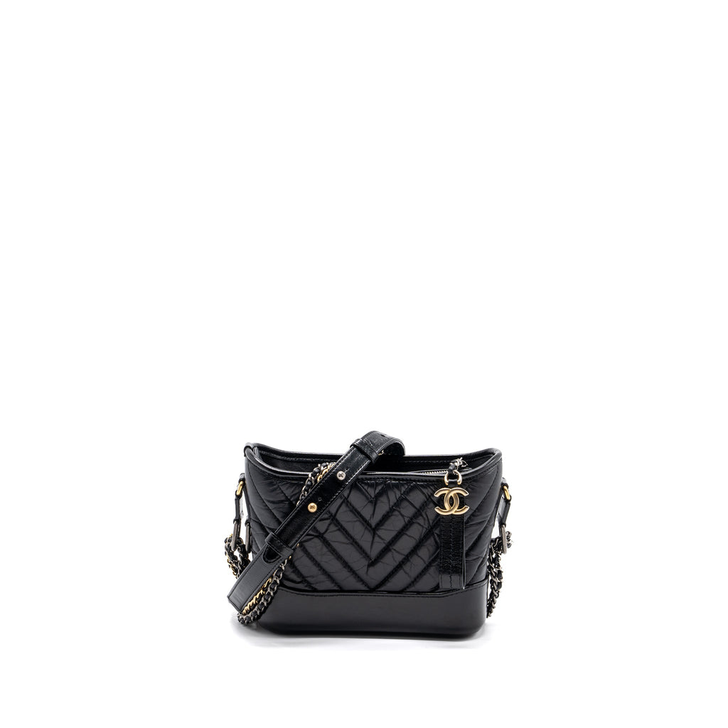 chanel-chevron-small-gabrielle-hobo-bag-calfskin-black-multicolor-hardware