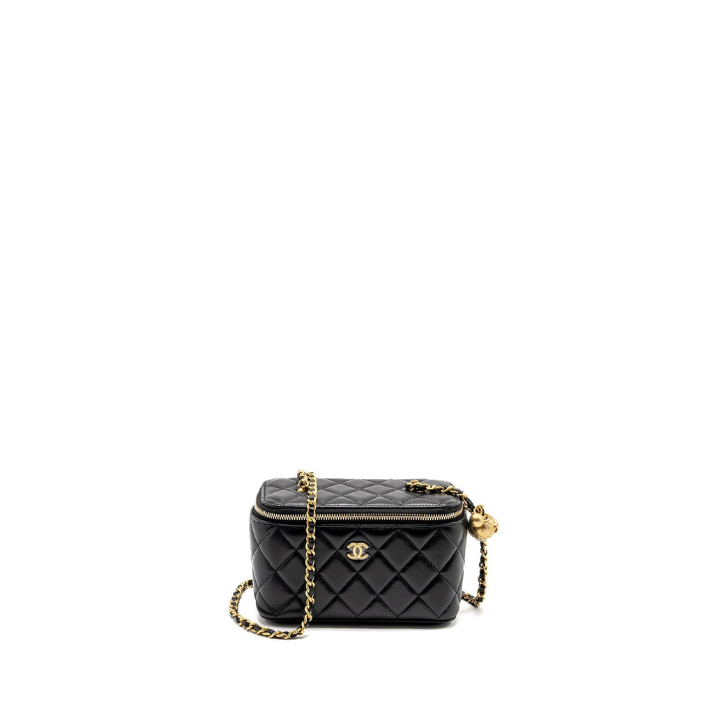 chanel-pearl-crush-long-vanity-case-lambskin-black-ghw-microchip-copy-1